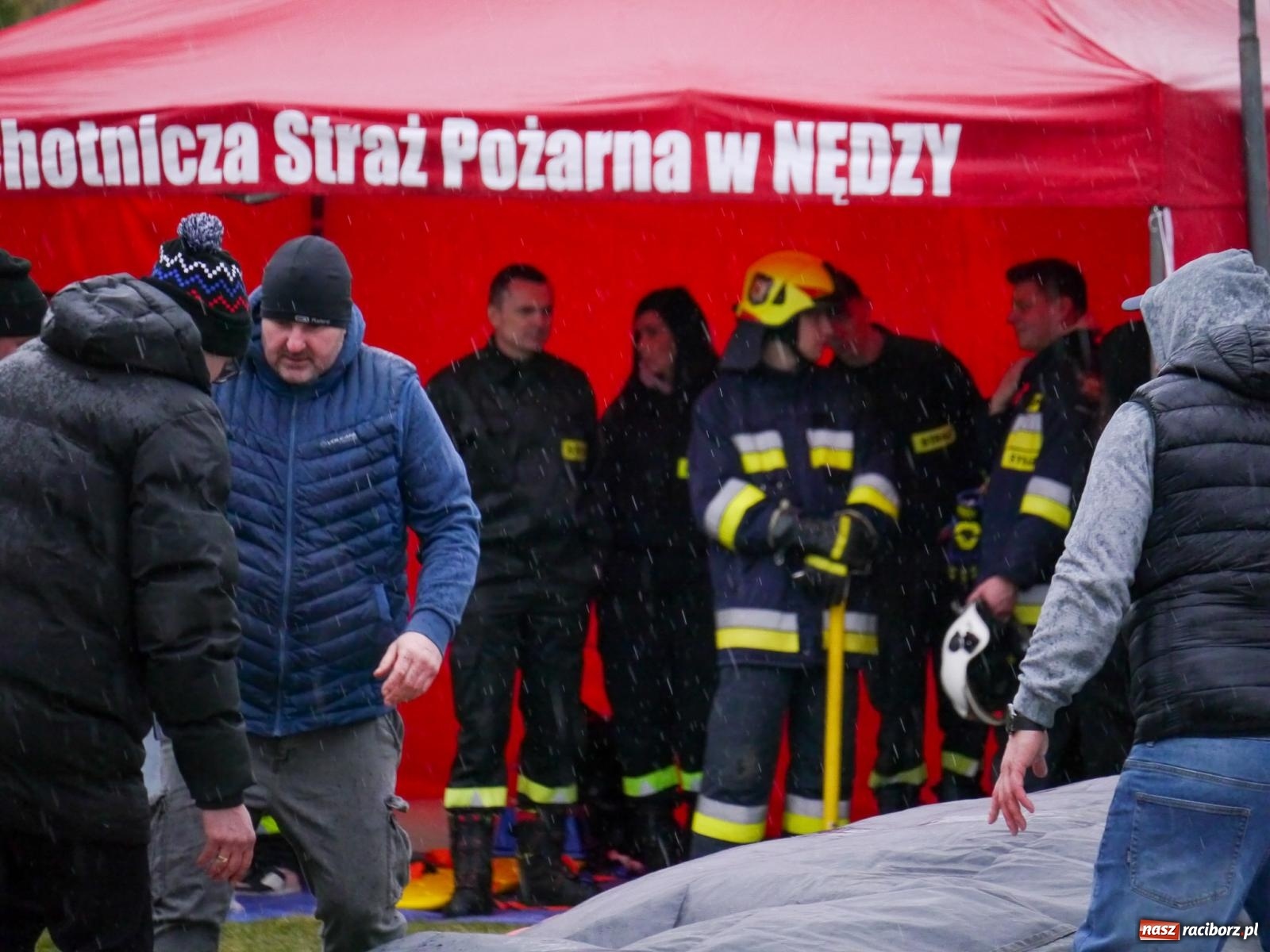 Zdjęcie w galerii na portalu naszraciborz.pl: Nędza. Sportowa rywalizacja młodzieży w szczytnym celu wiadomości z regionu