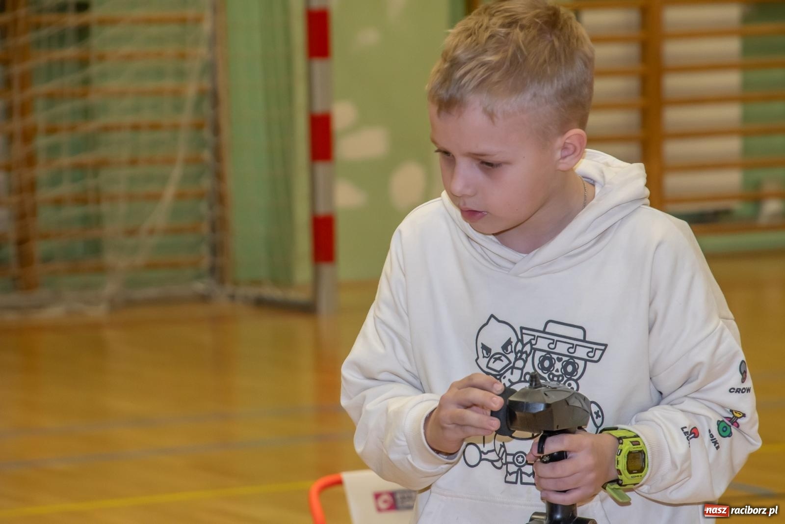 Zdjęcie w galerii na portalu naszraciborz.pl: Turniej aut zdalnie sterowanych zgromadził całe rodziny [FOTO i WIDEO] wiadomości z regionu