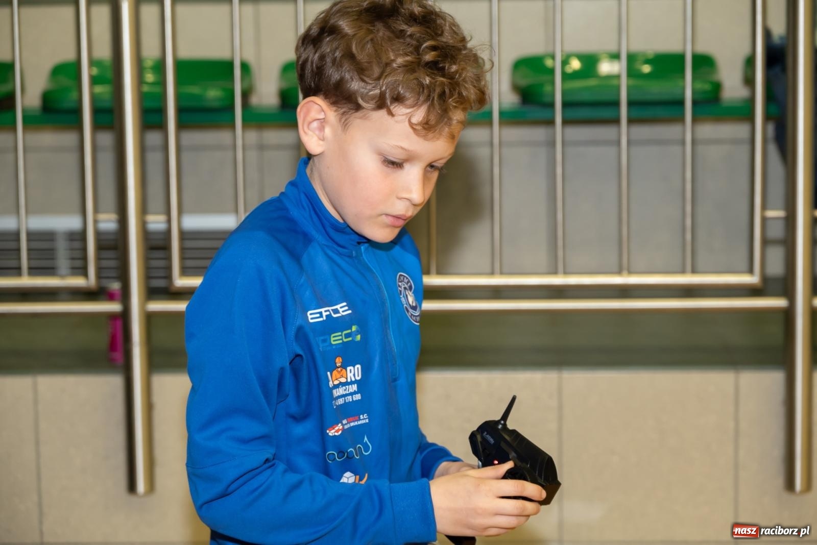 Zdjęcie w galerii na portalu naszraciborz.pl: Turniej aut zdalnie sterowanych zgromadził całe rodziny [FOTO i WIDEO] wiadomości z regionu