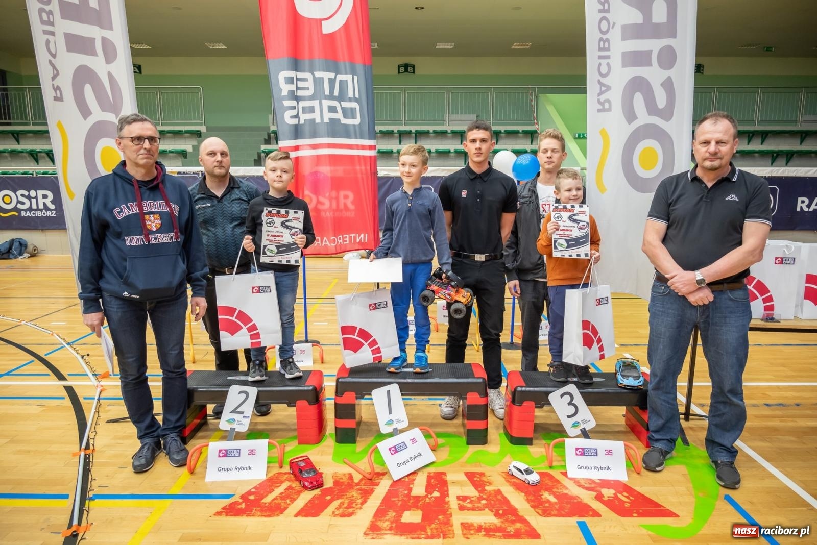 Zdjęcie w galerii na portalu naszraciborz.pl: Turniej aut zdalnie sterowanych zgromadził całe rodziny [FOTO i WIDEO] wiadomości z regionu