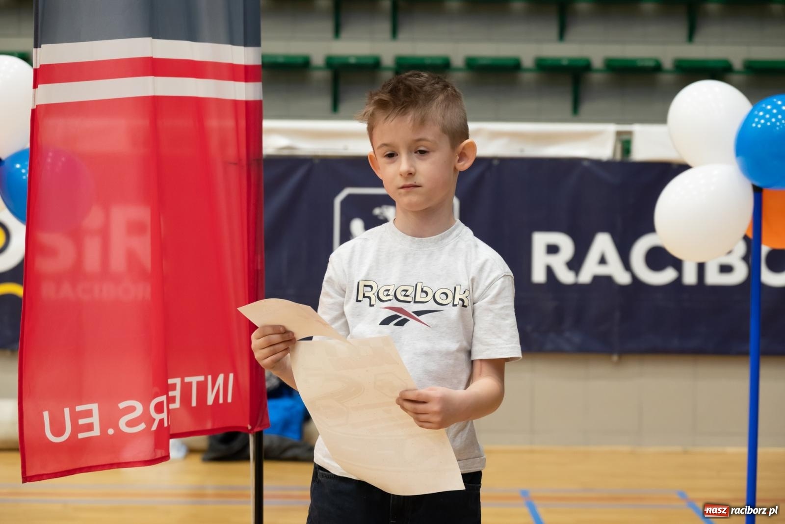 Zdjęcie w galerii na portalu naszraciborz.pl: Turniej aut zdalnie sterowanych zgromadził całe rodziny [FOTO i WIDEO] wiadomości z regionu