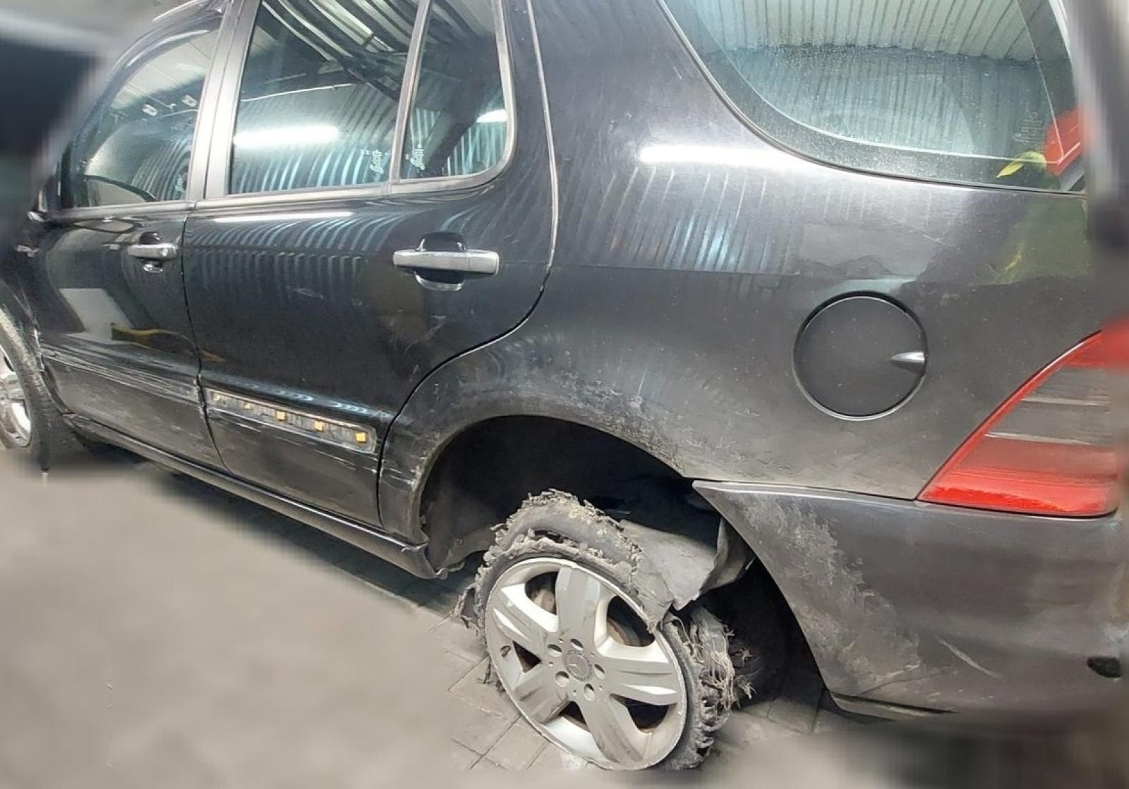 Zdjęcie w galerii na portalu naszraciborz.pl: Uciekł na gołej feldze, schował auto w garażu, ale policja i tak go dopadła! wiadomości z regionu