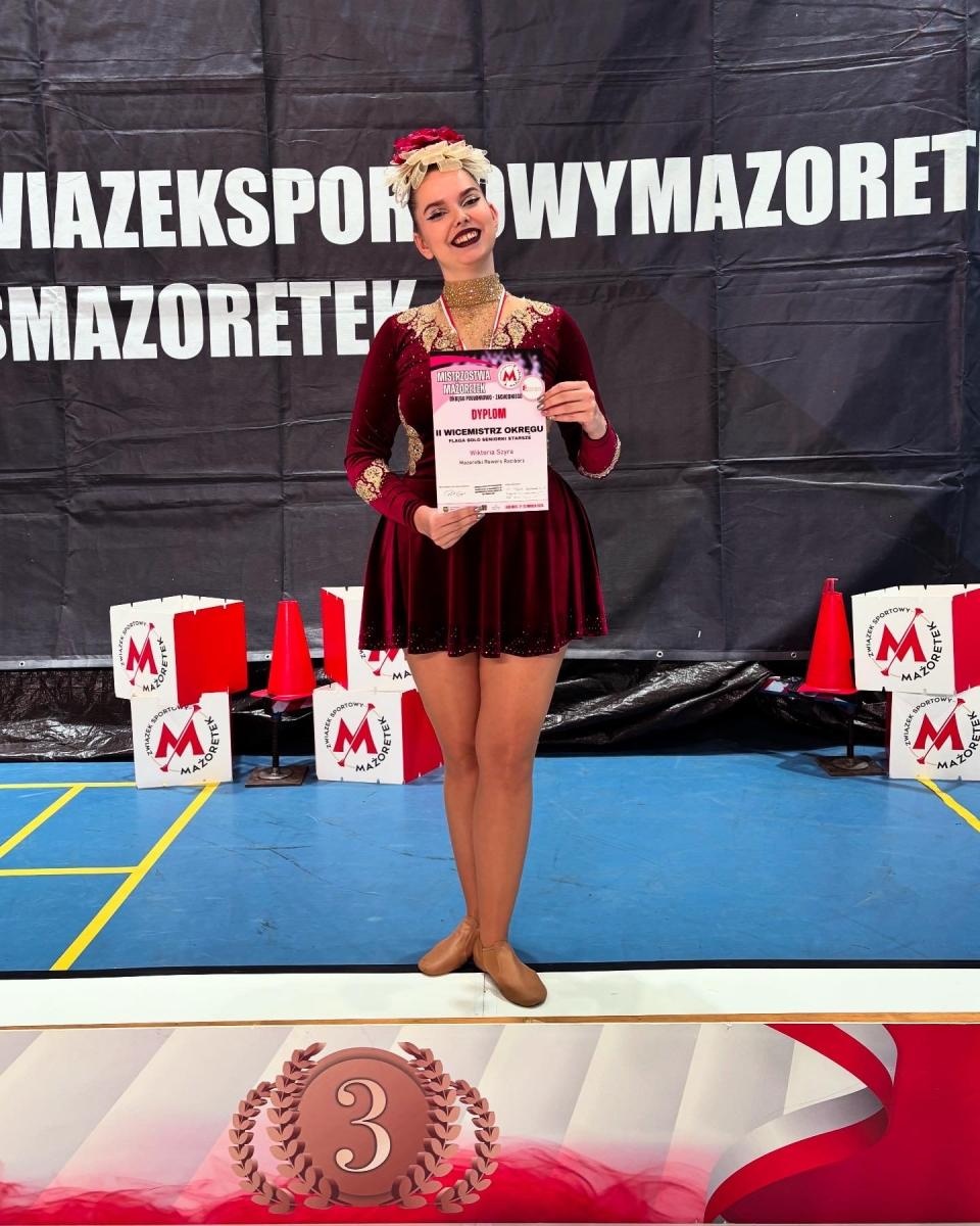 Zdjęcie w galerii na portalu naszraciborz.pl: Sukcesy mażoretek Rewers w marcowych turniejach wiadomości z regionu