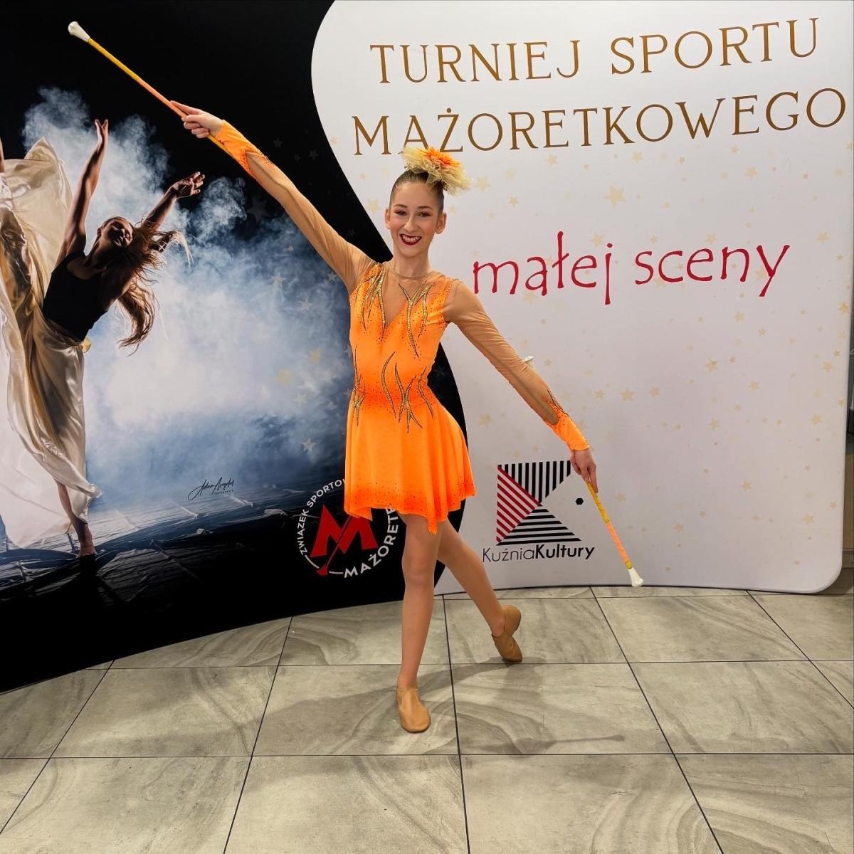 Zdjęcie w galerii na portalu naszraciborz.pl: Sukcesy mażoretek Rewers w marcowych turniejach wiadomości z regionu