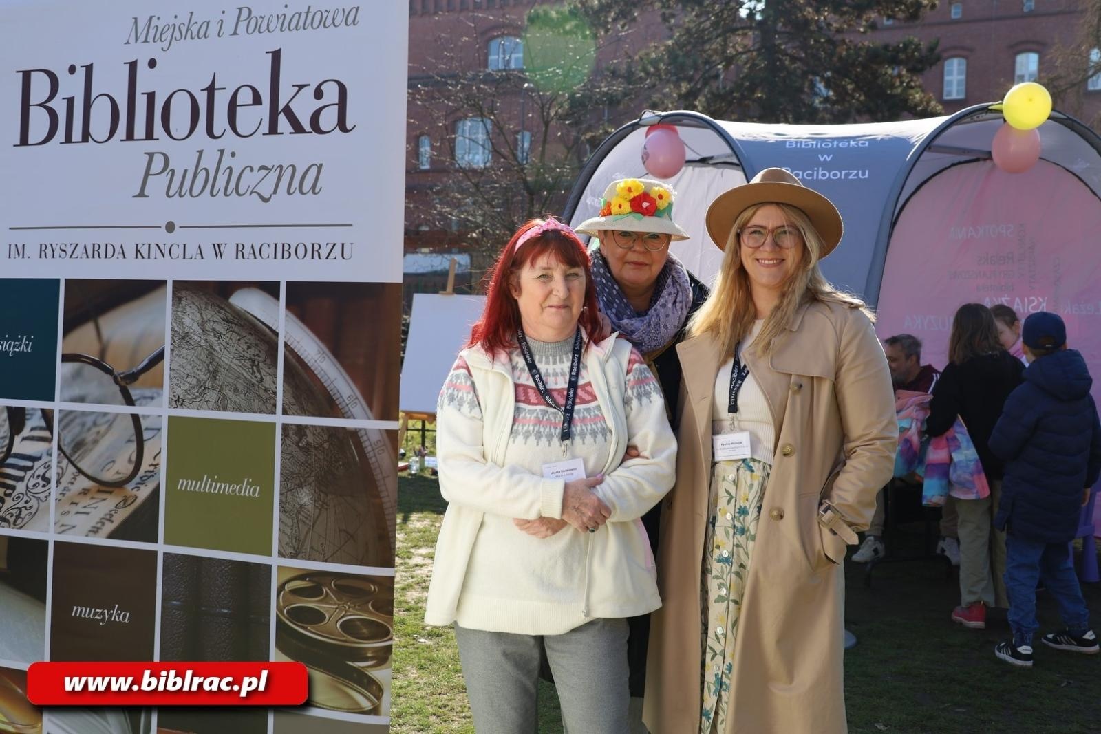 Zdjęcie w galerii na portalu naszraciborz.pl: Witaj wiosno! Biblioteka na Pikniku w Ogródku Jordanowskim wiadomości z regionu