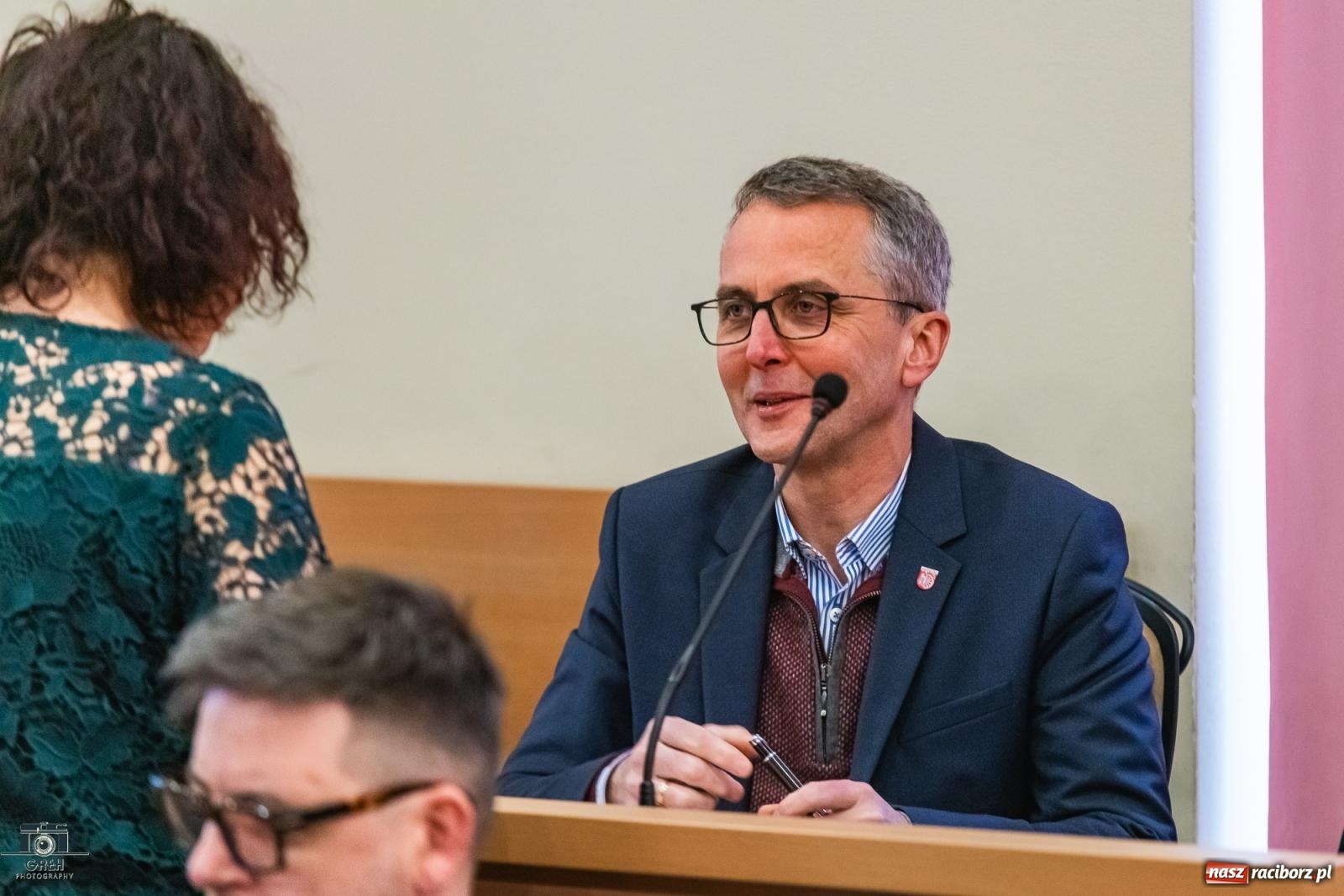 Zdjęcie w galerii na portalu naszraciborz.pl: Ekspresowe tempo obrad radnych. Po 40 minutach mieli już wolne wiadomości z regionu