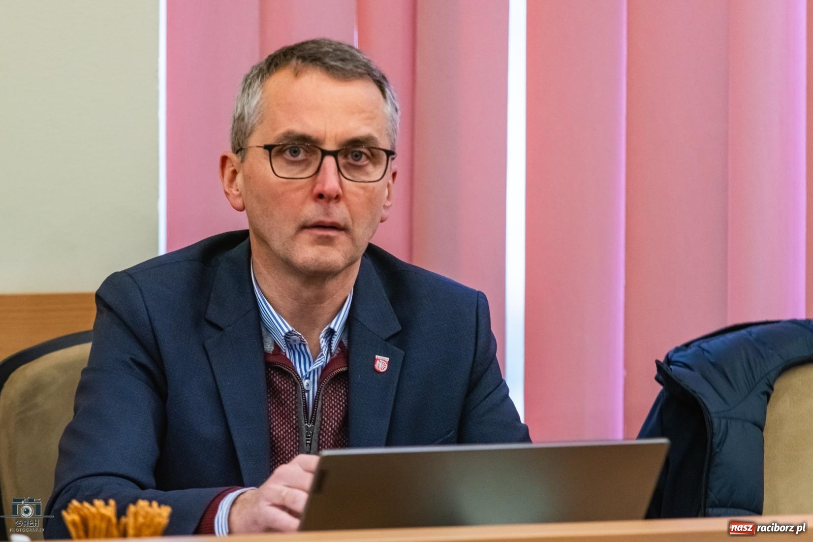 Zdjęcie w galerii na portalu naszraciborz.pl: Ekspresowe tempo obrad radnych. Po 40 minutach mieli już wolne wiadomości z regionu