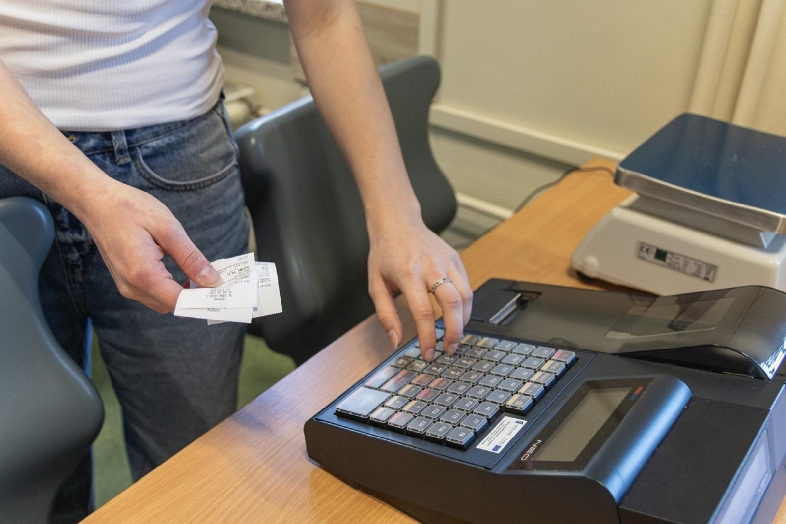 Zdjęcie w galerii na portalu naszraciborz.pl: Wagary z Ekonomikiem – kreatywne powitanie wiosny wiadomości z regionu