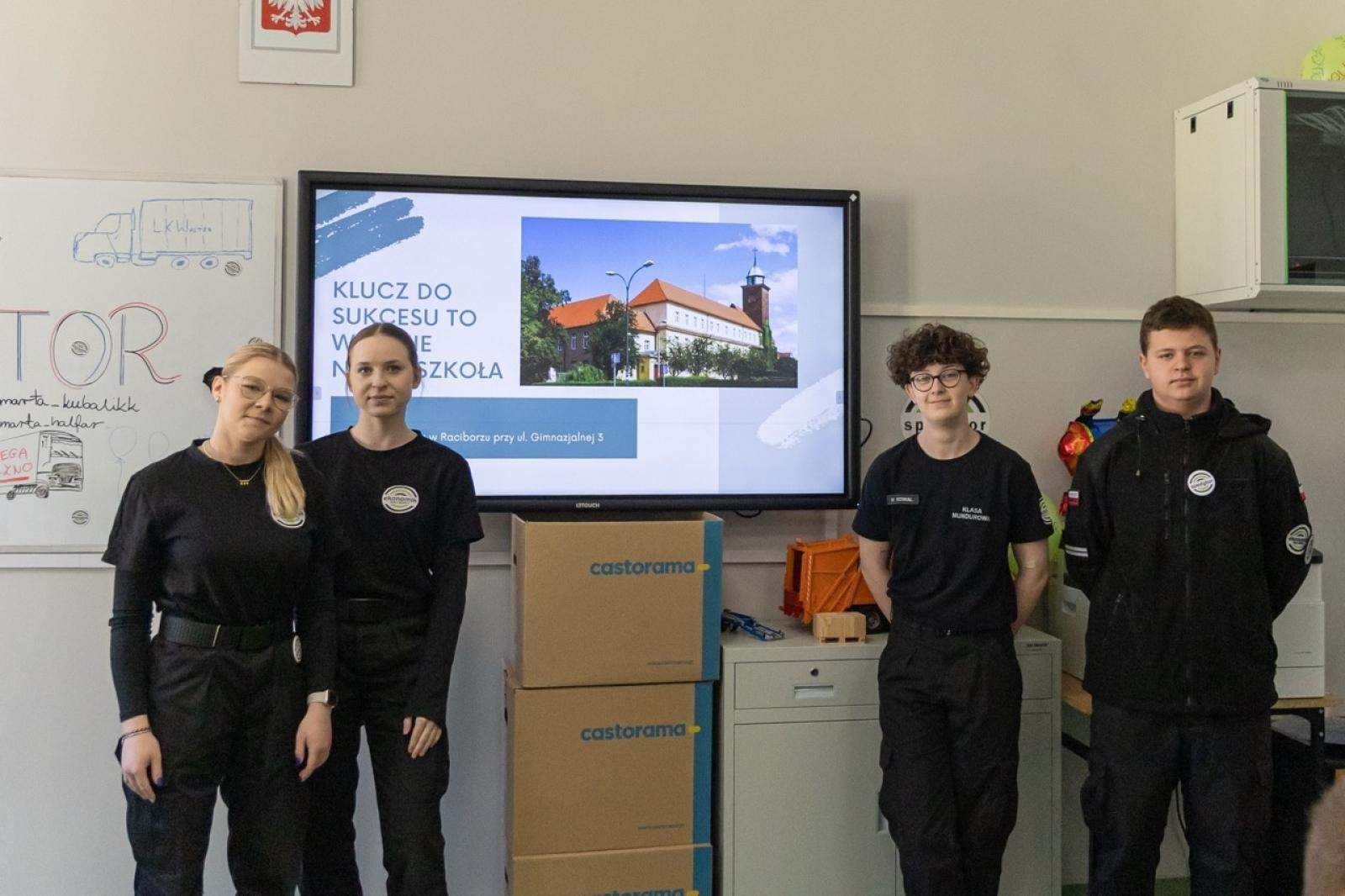 Zdjęcie w galerii na portalu naszraciborz.pl: Wagary z Ekonomikiem – kreatywne powitanie wiosny wiadomości z regionu