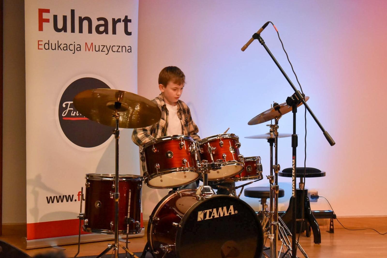 Zdjęcie w galerii na portalu naszraciborz.pl: Wiosenny koncert uczniów Fulnart na Zamku Piastowskim wiadomości z regionu