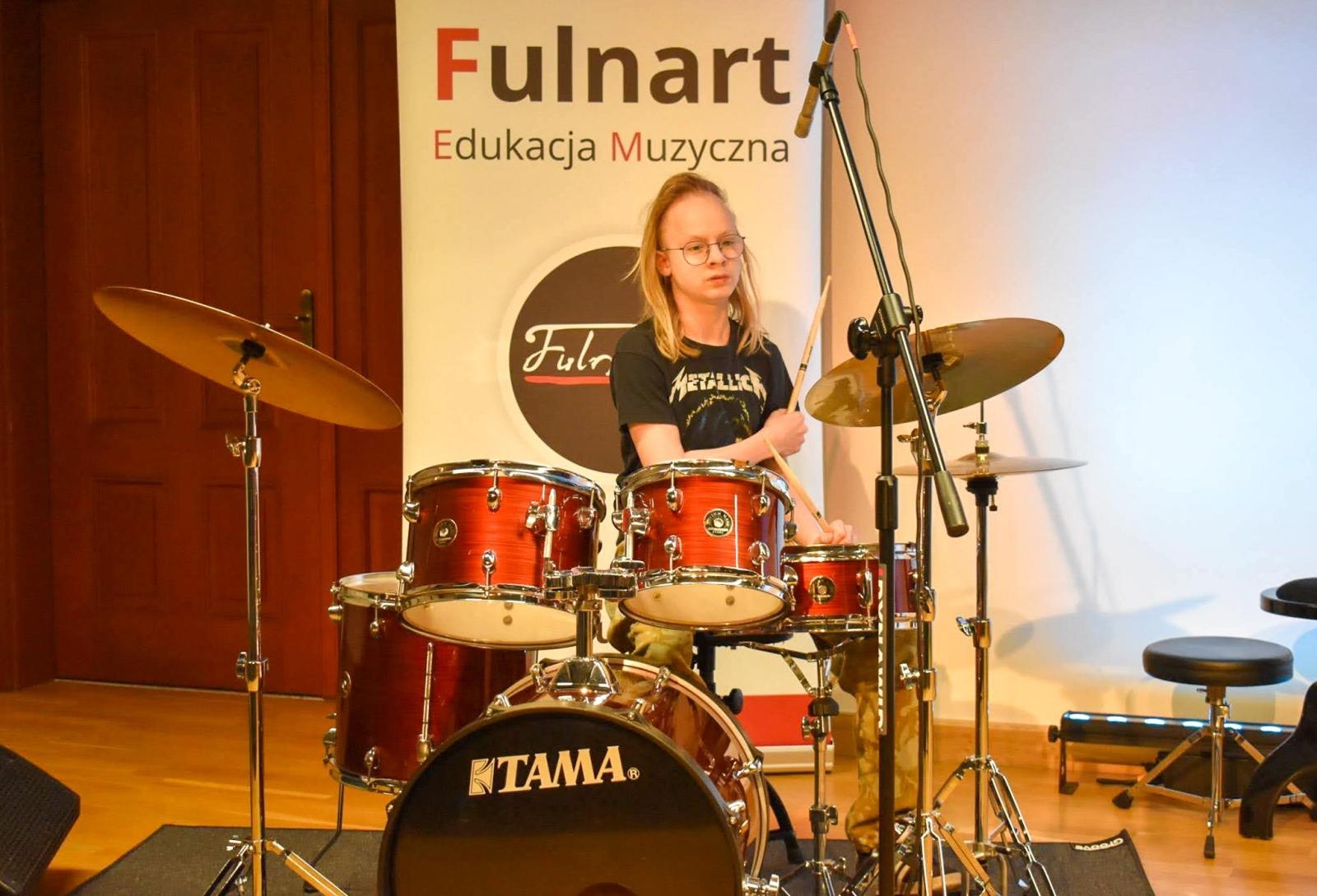 Zdjęcie w galerii na portalu naszraciborz.pl: Wiosenny koncert uczniów Fulnart na Zamku Piastowskim wiadomości z regionu