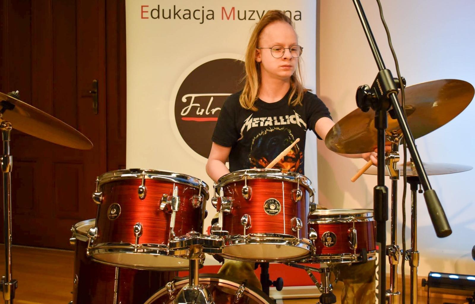 Zdjęcie w galerii na portalu naszraciborz.pl: Wiosenny koncert uczniów Fulnart na Zamku Piastowskim wiadomości z regionu