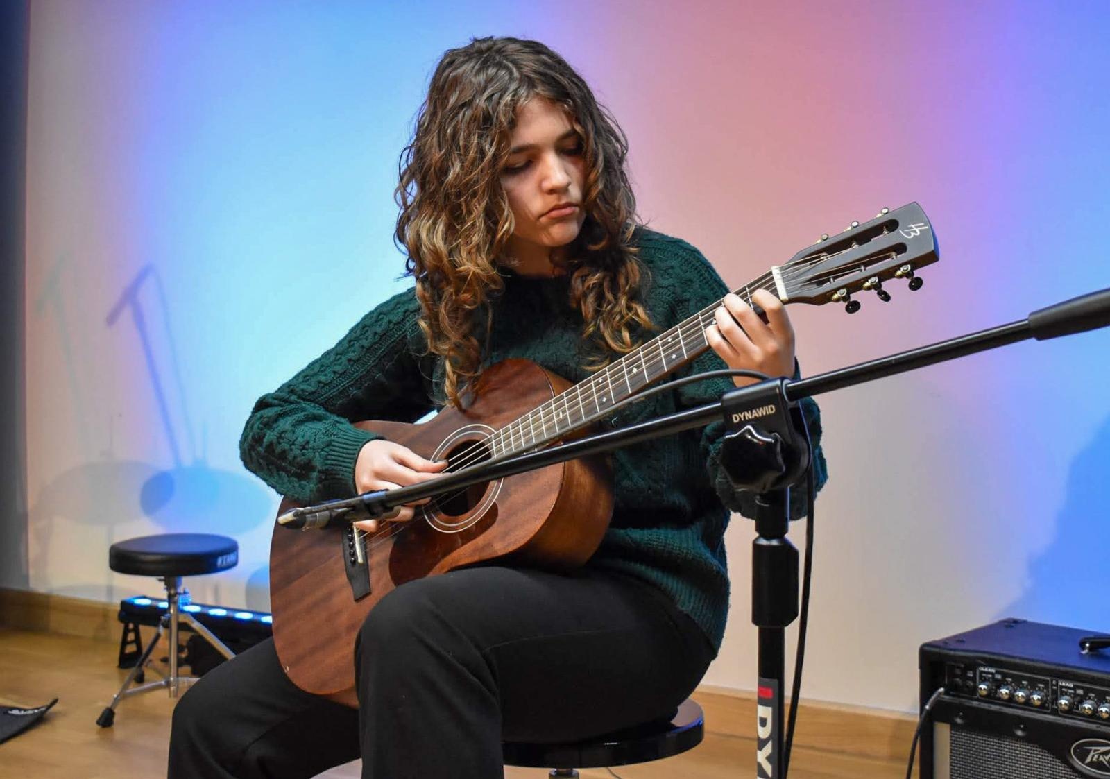 Zdjęcie w galerii na portalu naszraciborz.pl: Wiosenny koncert uczniów Fulnart na Zamku Piastowskim wiadomości z regionu