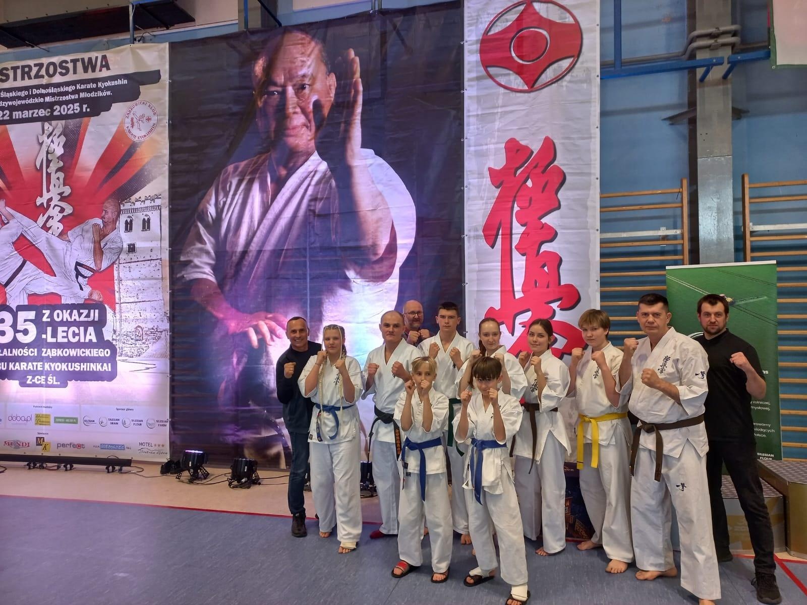 Zdjęcie w galerii na portalu naszraciborz.pl: Udany start raciborskich karateków na mistrzostwach Śląska wiadomości z regionu