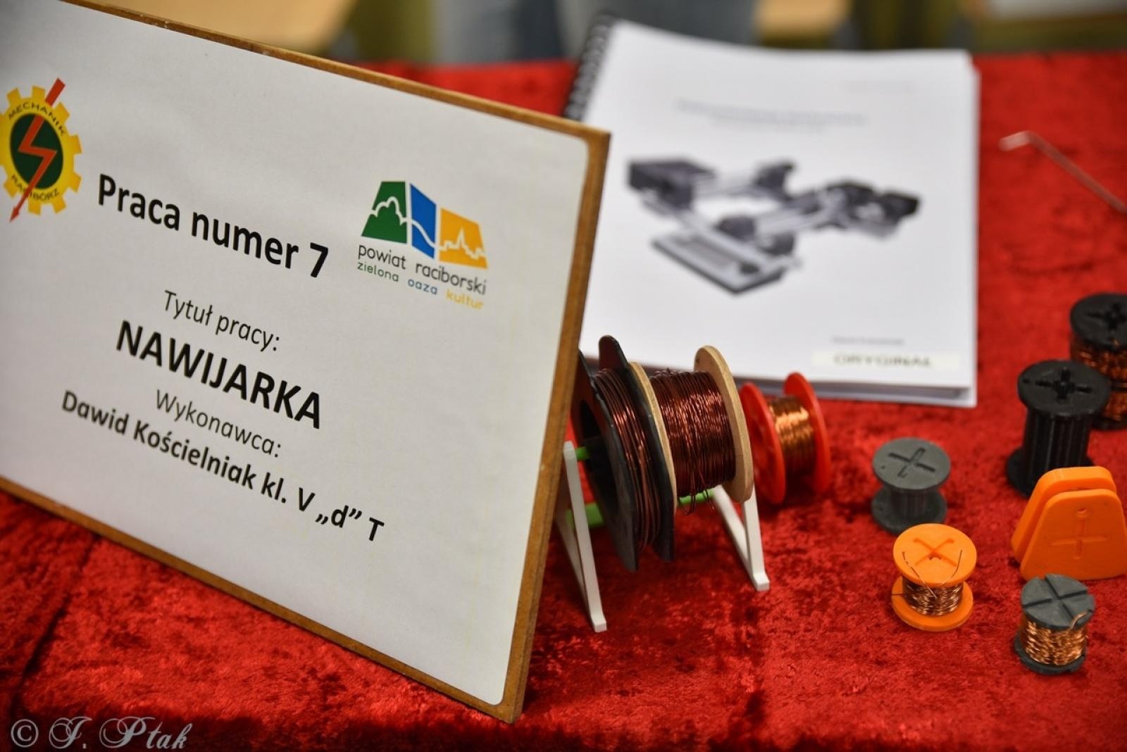 Zdjęcie w galerii na portalu naszraciborz.pl: Konkurs prac uczniowskich w Mechaniku – innowacyjne pomysły młodych techników wiadomości z regionu