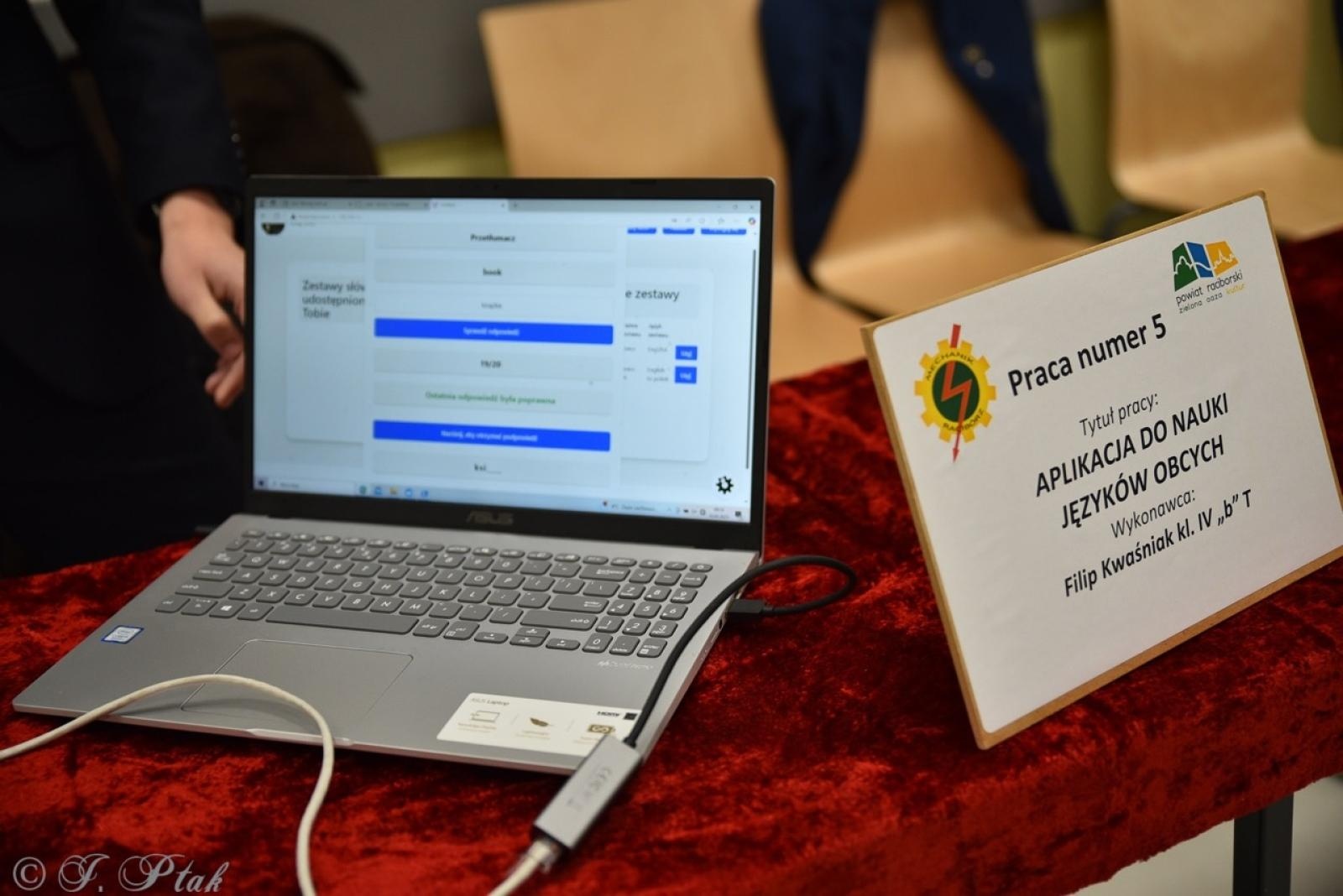 Zdjęcie w galerii na portalu naszraciborz.pl: Konkurs prac uczniowskich w Mechaniku – innowacyjne pomysły młodych techników wiadomości z regionu