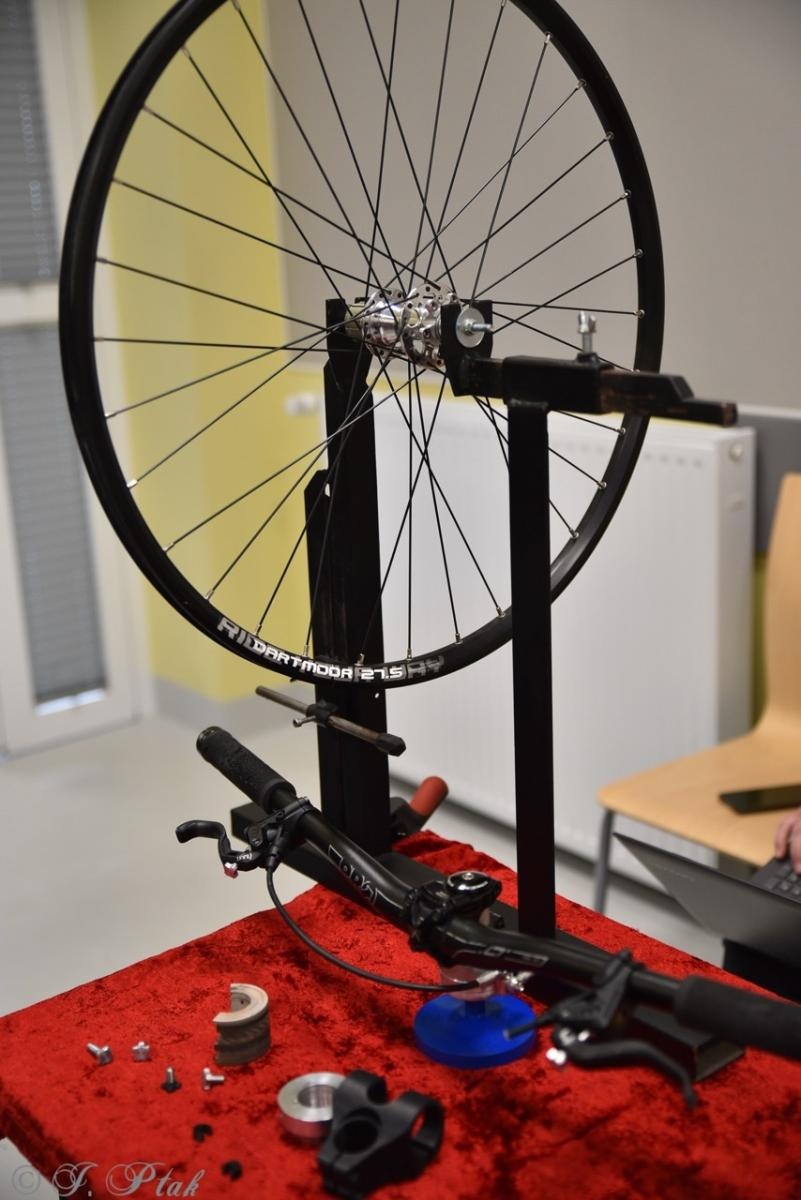 Zdjęcie w galerii na portalu naszraciborz.pl: Konkurs prac uczniowskich w Mechaniku – innowacyjne pomysły młodych techników wiadomości z regionu