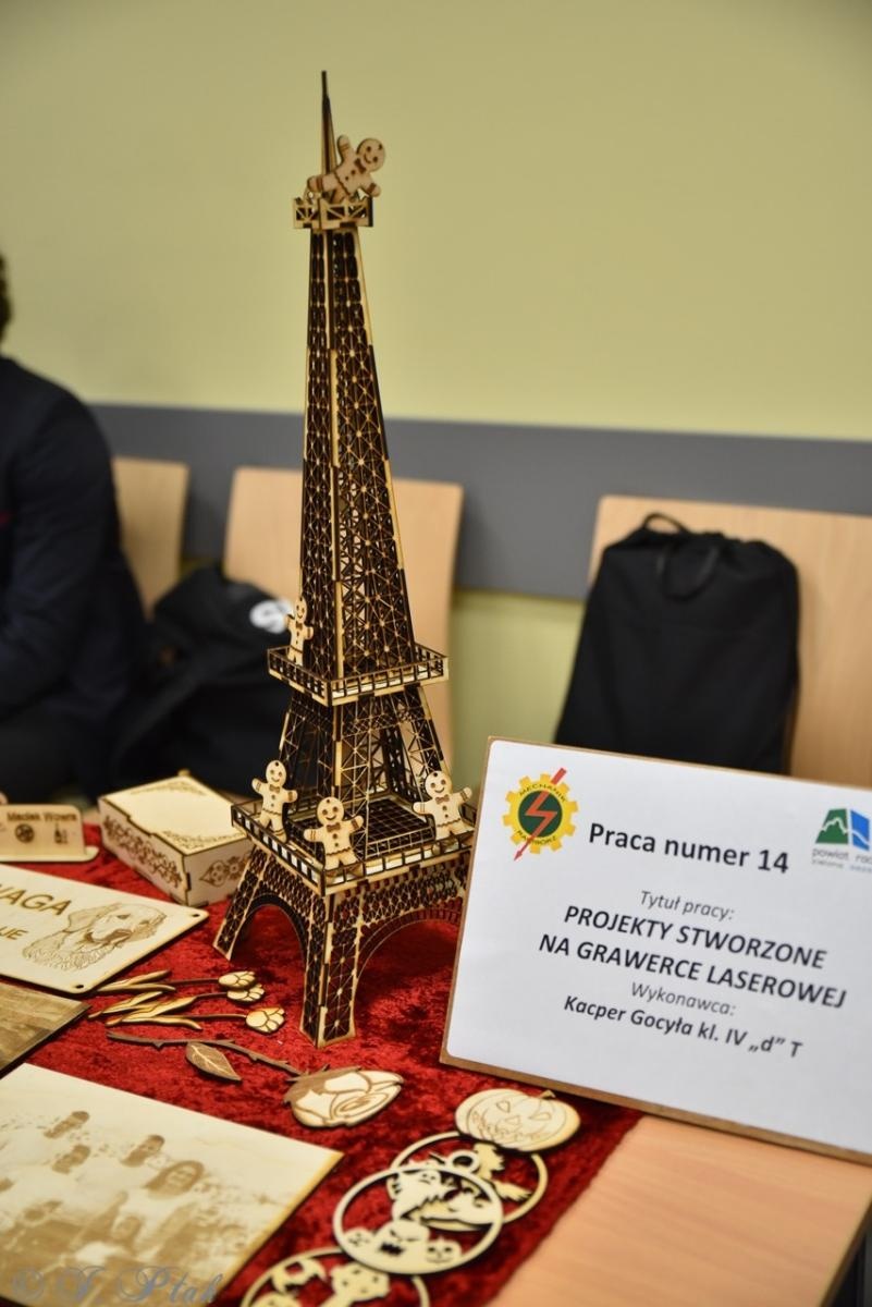 Zdjęcie w galerii na portalu naszraciborz.pl: Konkurs prac uczniowskich w Mechaniku – innowacyjne pomysły młodych techników wiadomości z regionu