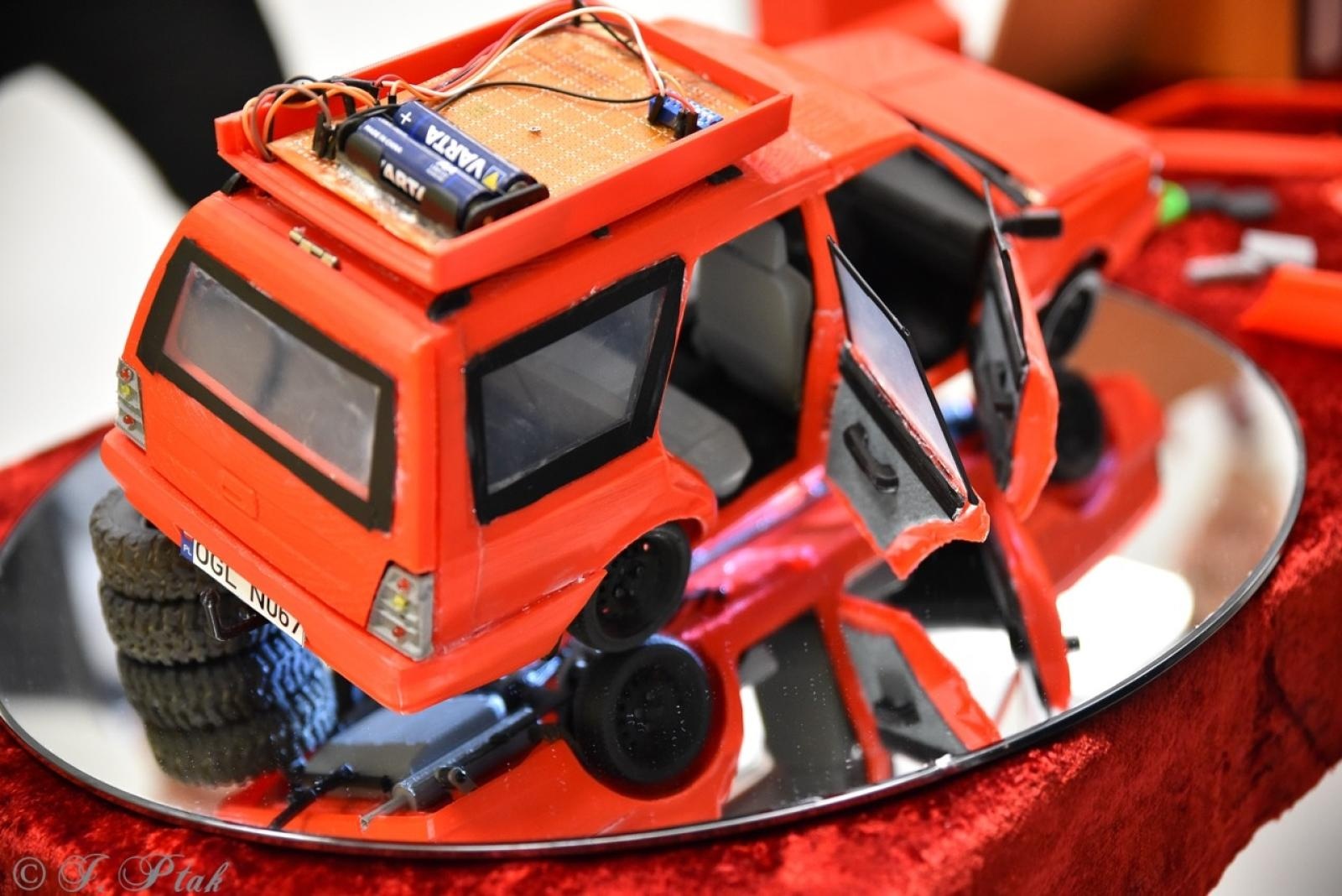 Zdjęcie w galerii na portalu naszraciborz.pl: Konkurs prac uczniowskich w Mechaniku – innowacyjne pomysły młodych techników wiadomości z regionu