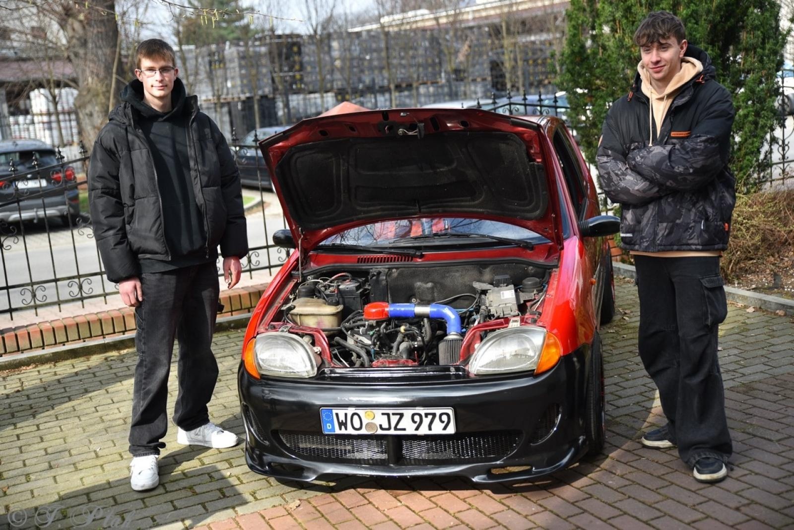 Zdjęcie w galerii na portalu naszraciborz.pl: Konkurs prac uczniowskich w Mechaniku – innowacyjne pomysły młodych techników wiadomości z regionu