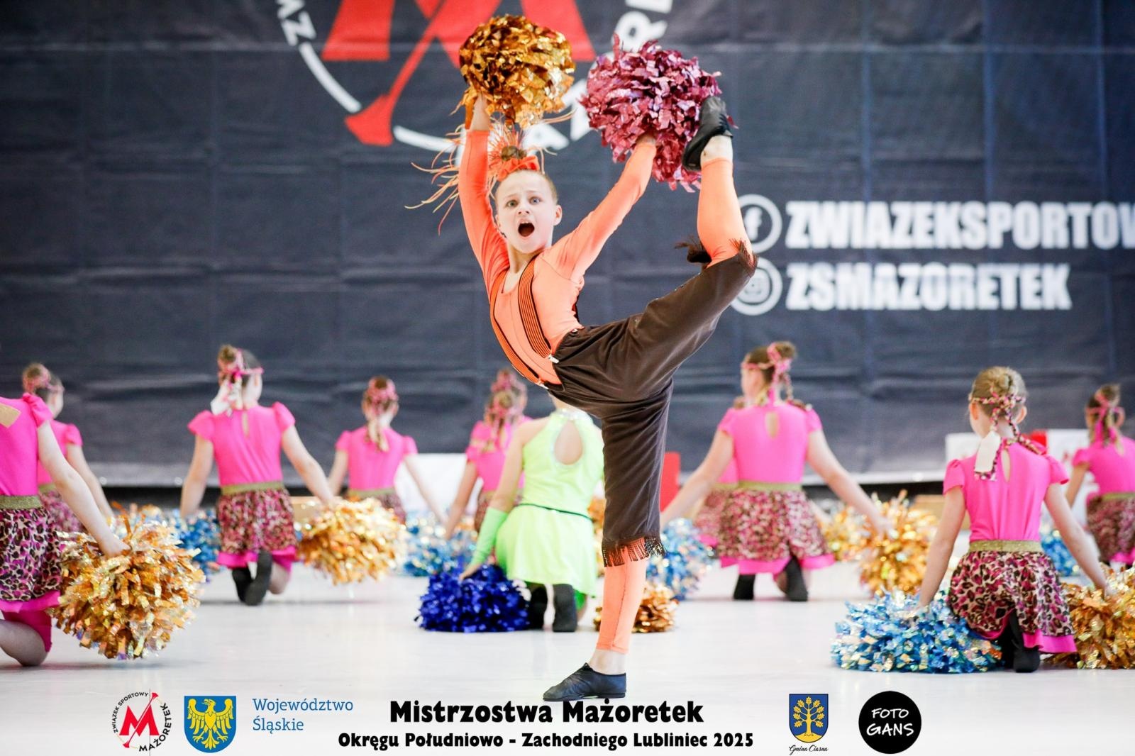 Zdjęcie w galerii na portalu naszraciborz.pl: ZARA na Mistrzostwach Mażoretek Okręgu Południowo-Zachodniego [FOTO] wiadomości z regionu