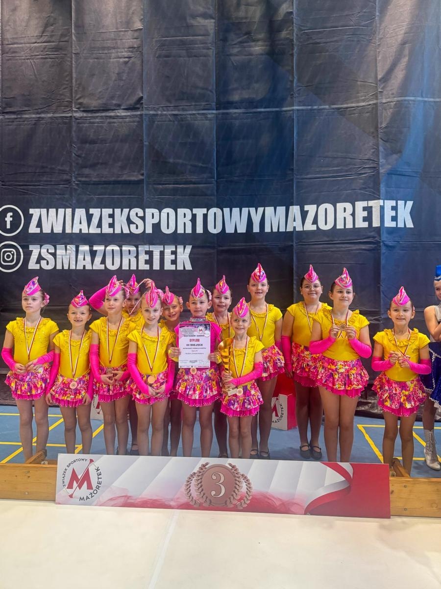 Zdjęcie w galerii na portalu naszraciborz.pl: ZARA na Mistrzostwach Mażoretek Okręgu Południowo-Zachodniego [FOTO] wiadomości z regionu