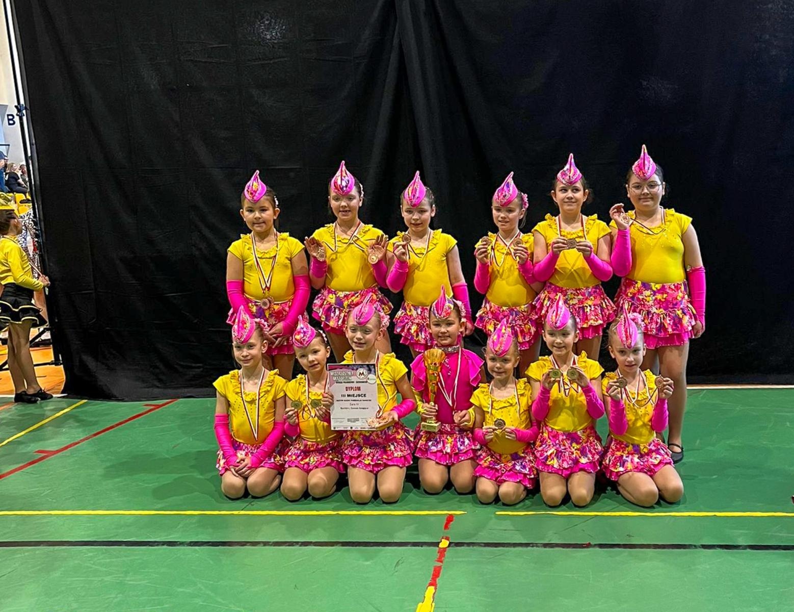 Zdjęcie w galerii na portalu naszraciborz.pl: ZARA na Mistrzostwach Mażoretek Okręgu Południowo-Zachodniego [FOTO] wiadomości z regionu