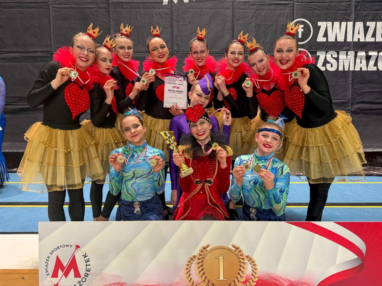 Zdjęcie w galerii na portalu naszraciborz.pl: ZARA na Mistrzostwach Mażoretek Okręgu Południowo-Zachodniego [FOTO] wiadomości z regionu