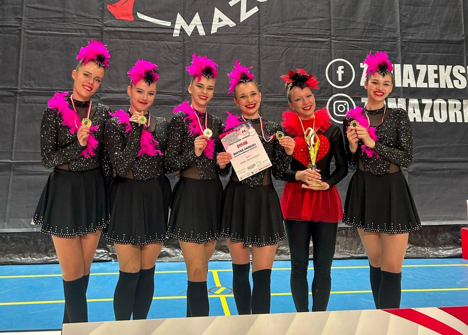 Zdjęcie w galerii na portalu naszraciborz.pl: ZARA na Mistrzostwach Mażoretek Okręgu Południowo-Zachodniego [FOTO] wiadomości z regionu