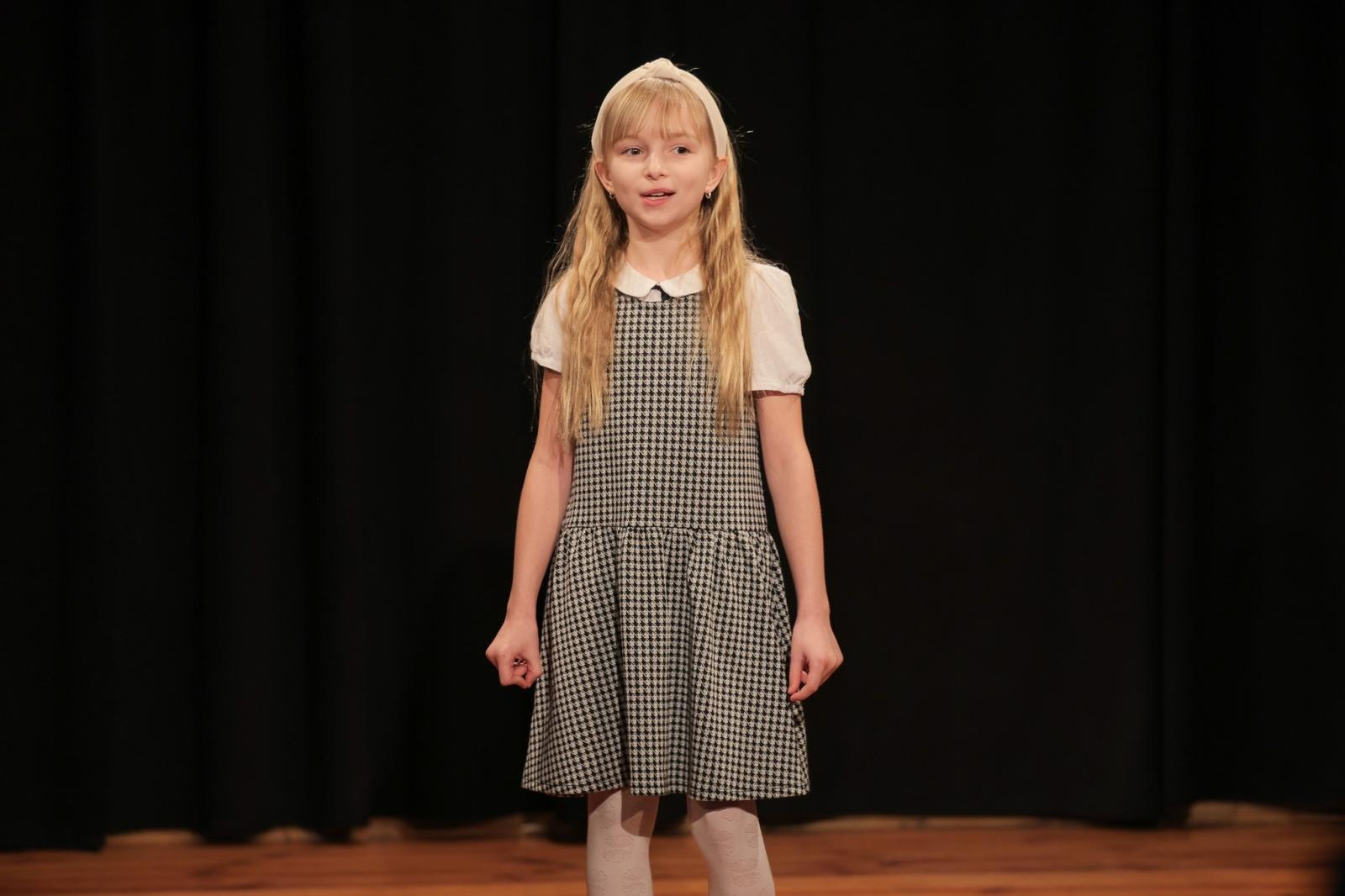 Zdjęcie w galerii na portalu naszraciborz.pl: Za nami eliminacje powiatowe konkursu recytatorskiego Mały OKR 2025 wiadomości z regionu