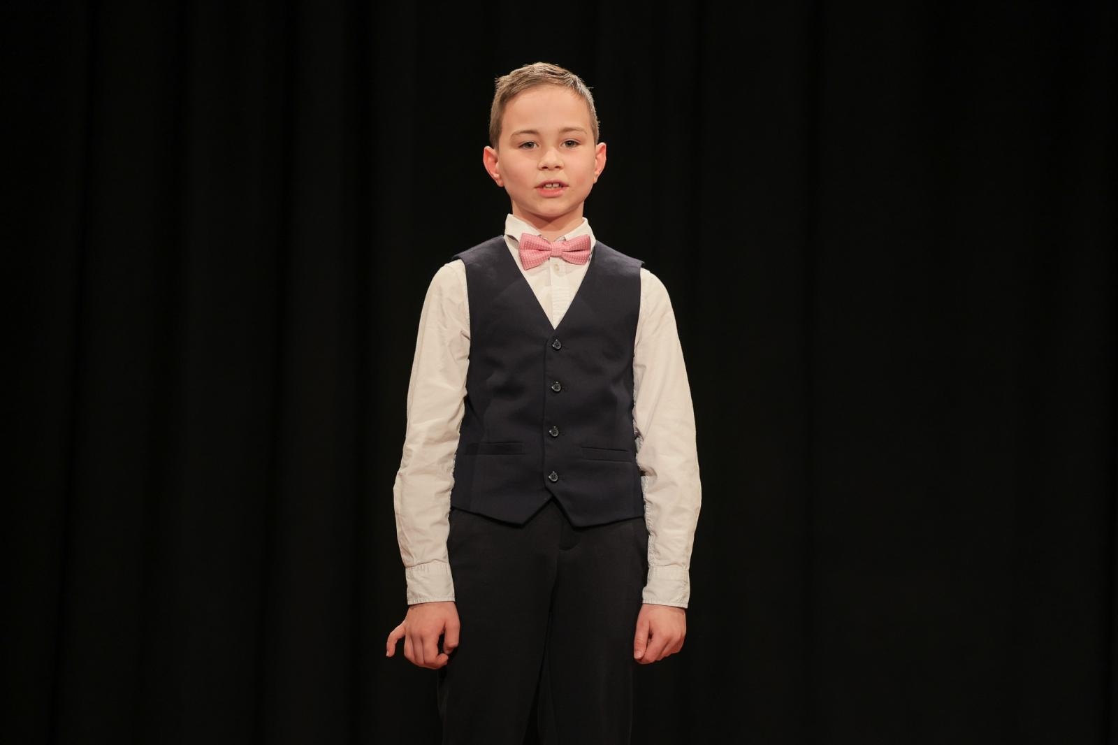 Zdjęcie w galerii na portalu naszraciborz.pl: Za nami eliminacje powiatowe konkursu recytatorskiego Mały OKR 2025 wiadomości z regionu