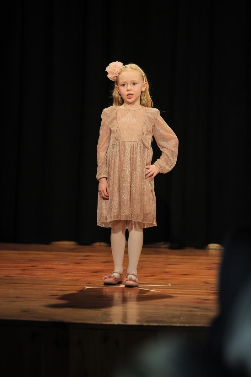 Zdjęcie w galerii na portalu naszraciborz.pl: Za nami eliminacje powiatowe konkursu recytatorskiego Mały OKR 2025 wiadomości z regionu