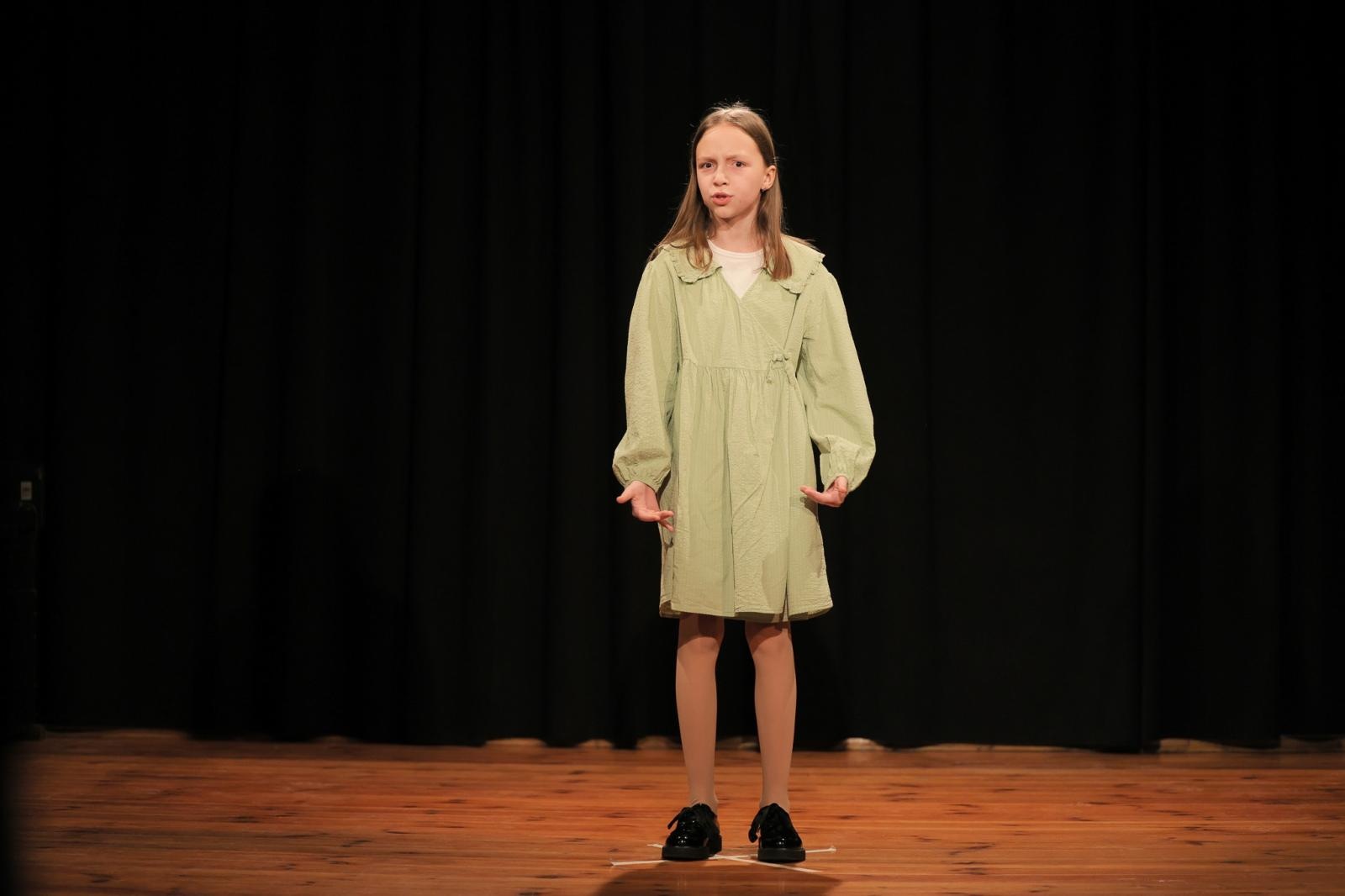 Zdjęcie w galerii na portalu naszraciborz.pl: Za nami eliminacje powiatowe konkursu recytatorskiego Mały OKR 2025 wiadomości z regionu