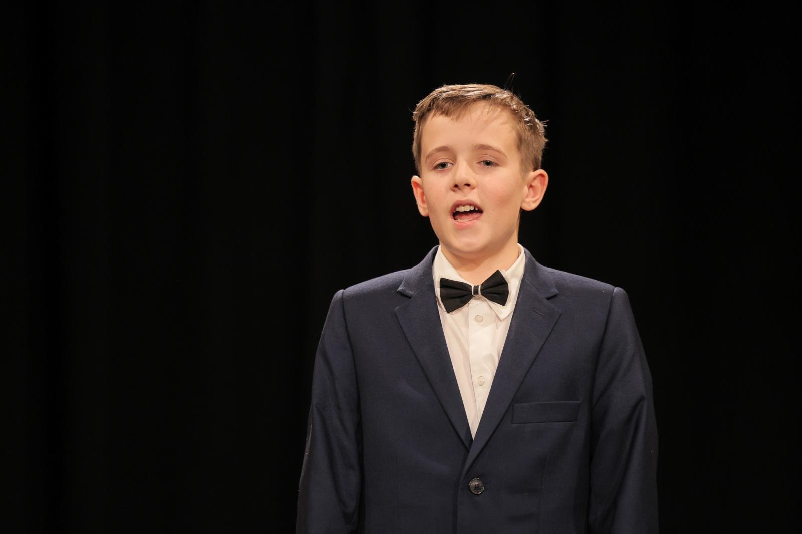 Zdjęcie w galerii na portalu naszraciborz.pl: Za nami eliminacje powiatowe konkursu recytatorskiego Mały OKR 2025 wiadomości z regionu