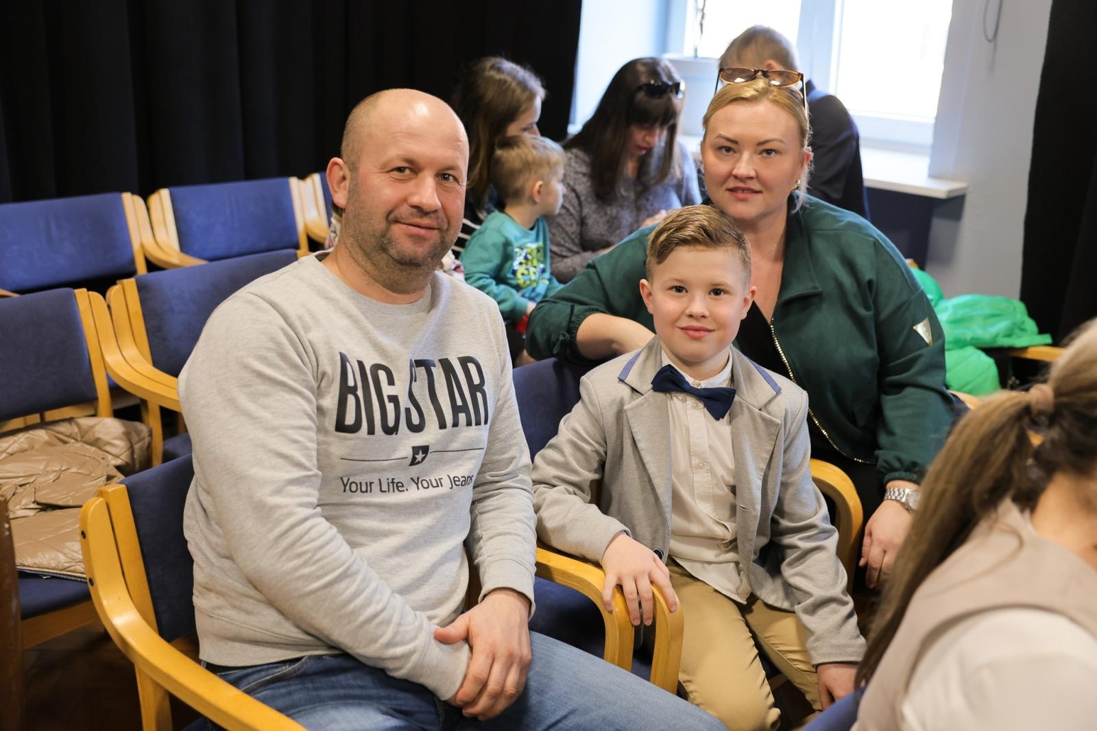 Zdjęcie w galerii na portalu naszraciborz.pl: Za nami eliminacje powiatowe konkursu recytatorskiego Mały OKR 2025 wiadomości z regionu