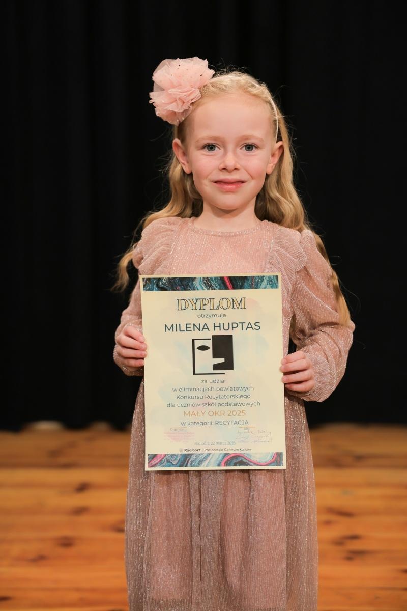 Zdjęcie w galerii na portalu naszraciborz.pl: Za nami eliminacje powiatowe konkursu recytatorskiego Mały OKR 2025 wiadomości z regionu