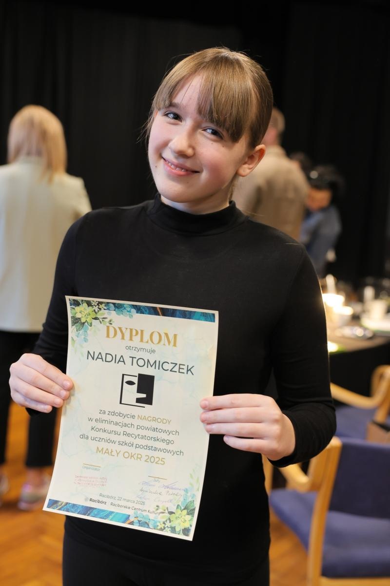 Zdjęcie w galerii na portalu naszraciborz.pl: Za nami eliminacje powiatowe konkursu recytatorskiego Mały OKR 2025 wiadomości z regionu