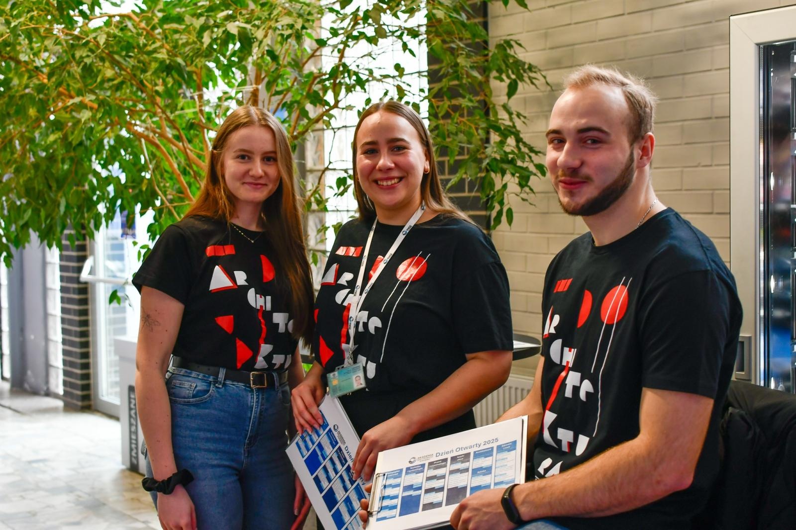 Zdjęcie w galerii na portalu naszraciborz.pl: Raciborska Akademia tętni życiem! Dzień Otwarty pełen pasji, nauki i nowoczesnej medycyny wiadomości z regionu