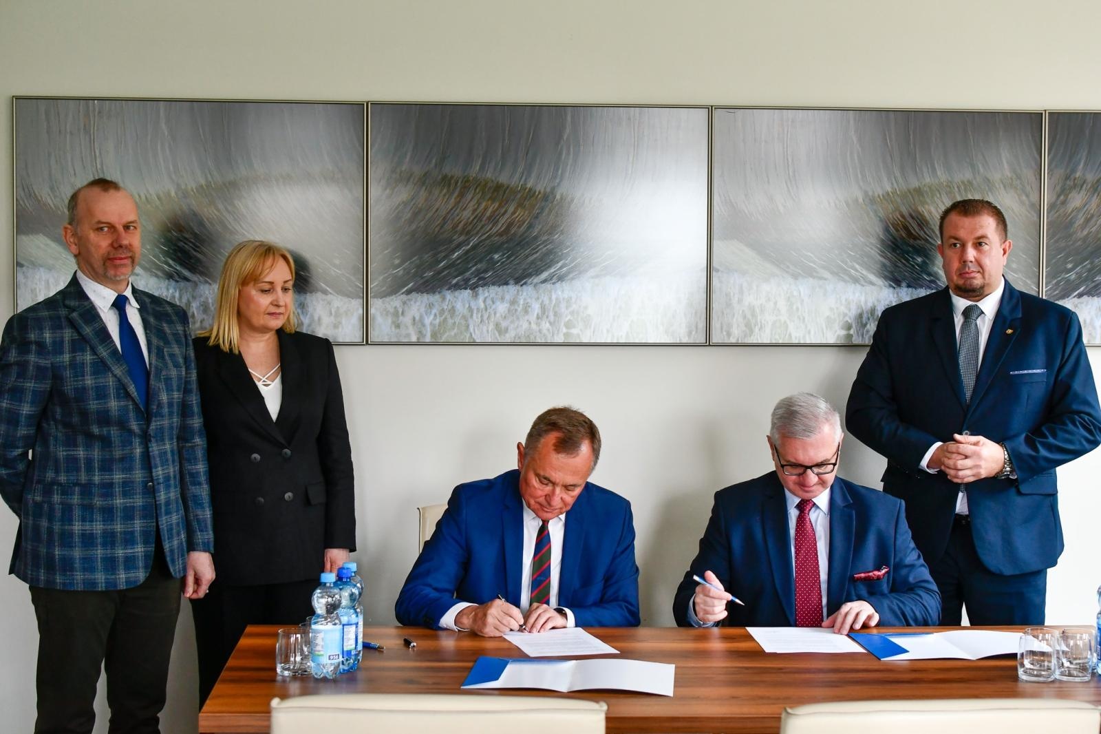 Zdjęcie w galerii na portalu naszraciborz.pl: Raciborska Akademia tętni życiem! Dzień Otwarty pełen pasji, nauki i nowoczesnej medycyny wiadomości z regionu