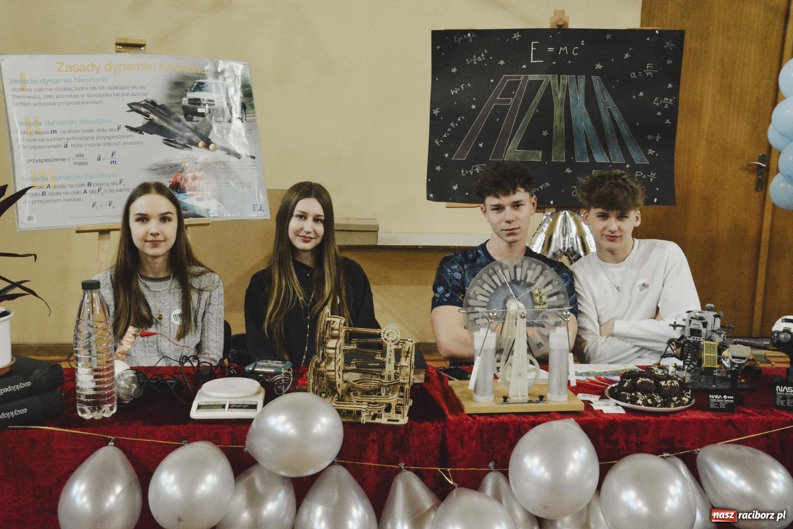 Zdjęcie w galerii na portalu naszraciborz.pl: Szkoła bez jedynek. Dzień otwarty w II LO wiadomości z regionu