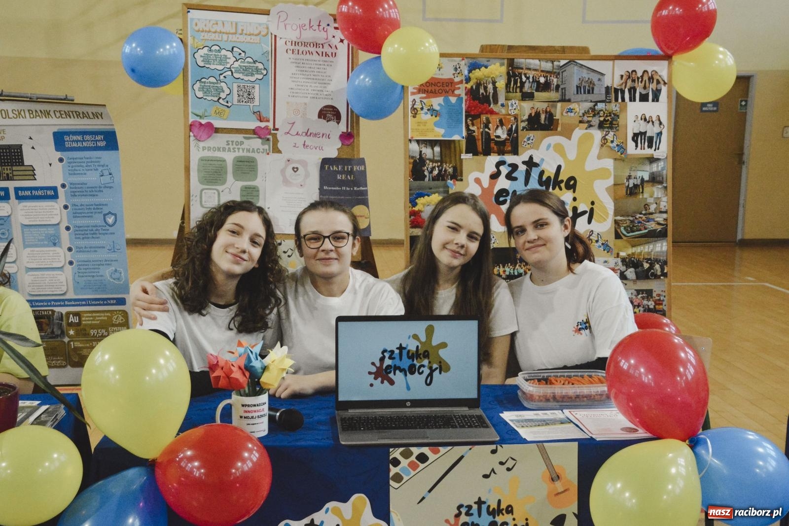 Zdjęcie w galerii na portalu naszraciborz.pl: Szkoła bez jedynek. Dzień otwarty w II LO wiadomości z regionu