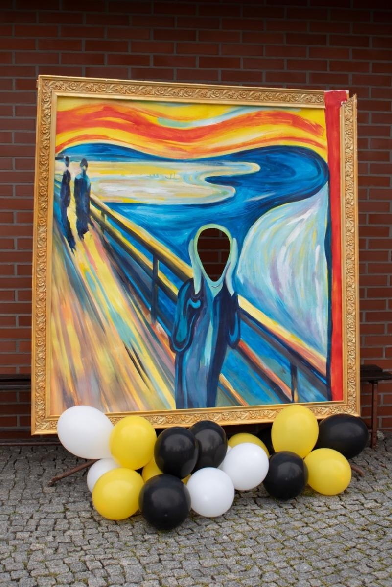 Zdjęcie w galerii na portalu naszraciborz.pl: Rodzina Kasprowicza. Dni otwarte w ZSO nr 1 wiadomości z regionu