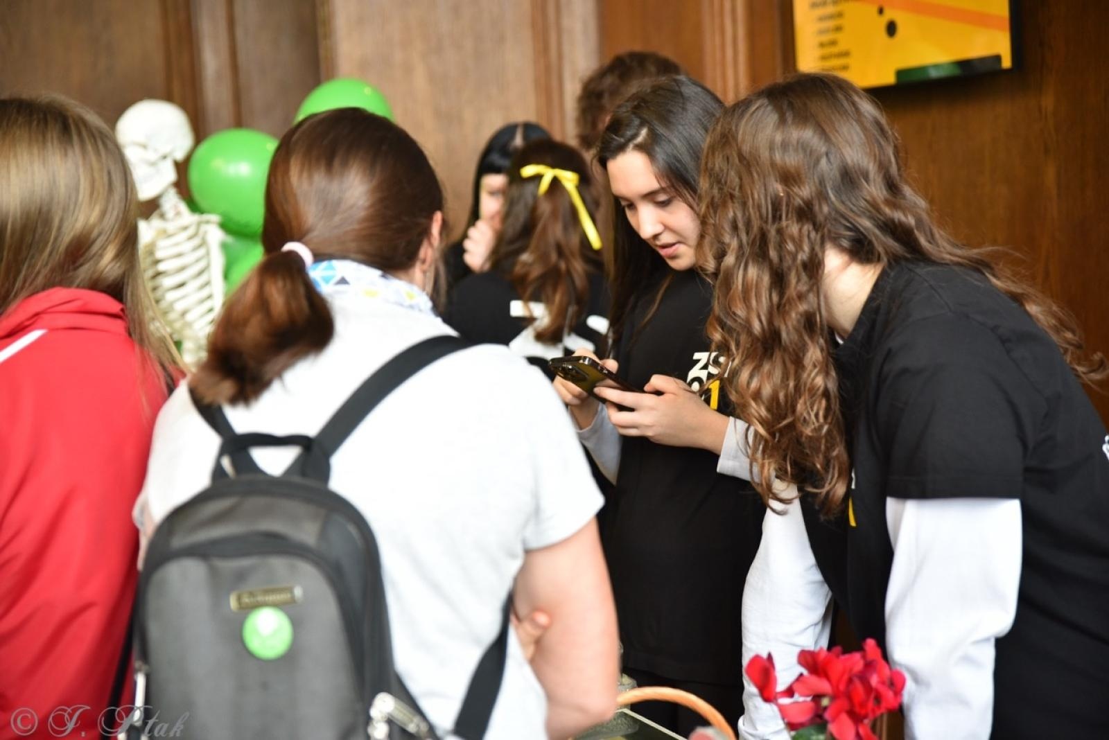 Zdjęcie w galerii na portalu naszraciborz.pl: Rodzina Kasprowicza. Dni otwarte w ZSO nr 1 wiadomości z regionu