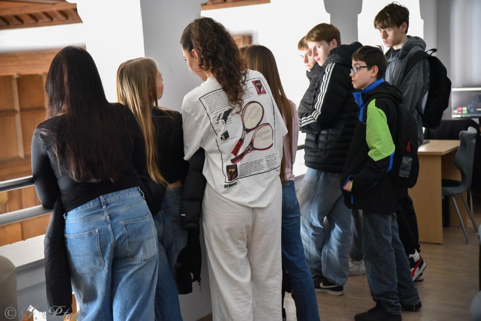 Zdjęcie w galerii na portalu naszraciborz.pl: Rodzina Kasprowicza. Dni otwarte w ZSO nr 1 wiadomości z regionu