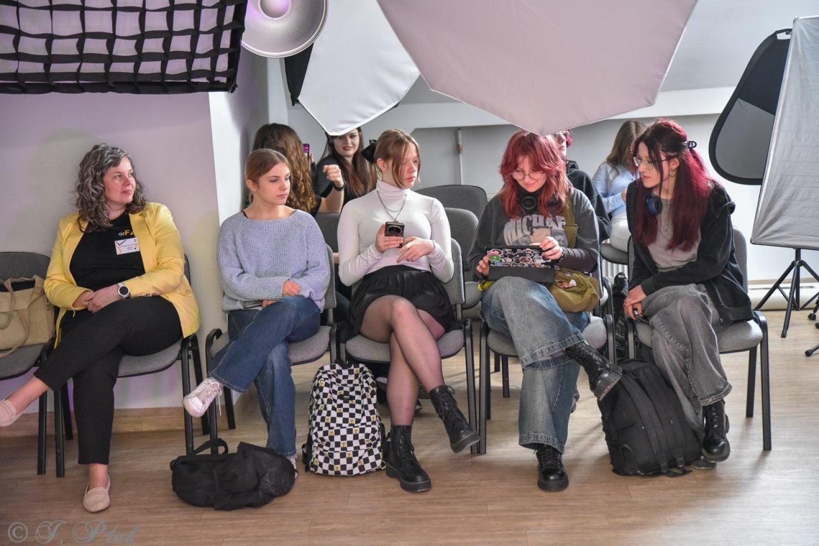 Zdjęcie w galerii na portalu naszraciborz.pl: Rodzina Kasprowicza. Dni otwarte w ZSO nr 1 wiadomości z regionu