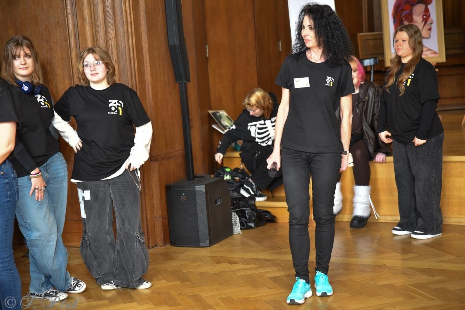 Zdjęcie w galerii na portalu naszraciborz.pl: Rodzina Kasprowicza. Dni otwarte w ZSO nr 1 wiadomości z regionu