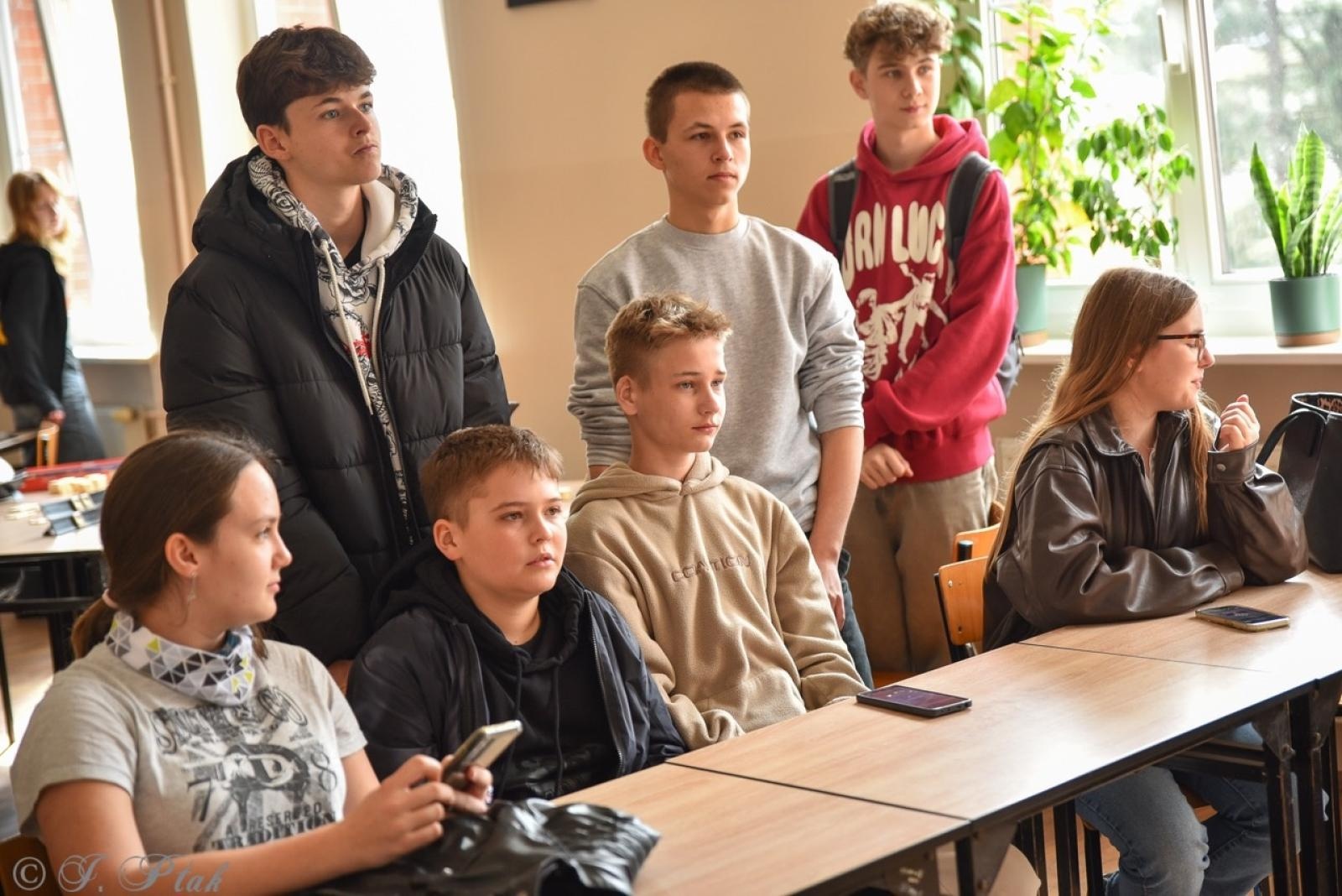 Zdjęcie w galerii na portalu naszraciborz.pl: Rodzina Kasprowicza. Dni otwarte w ZSO nr 1 wiadomości z regionu