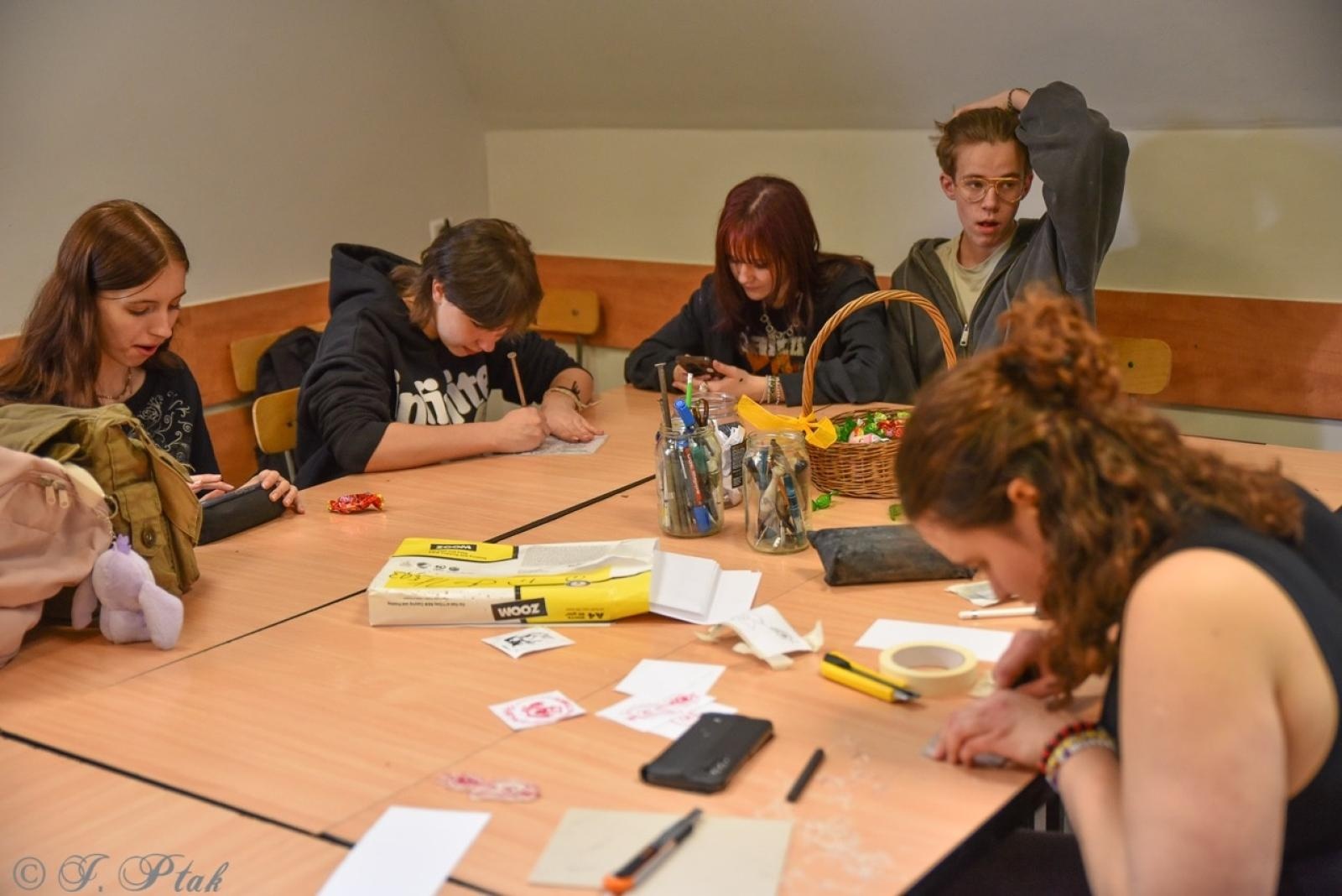 Zdjęcie w galerii na portalu naszraciborz.pl: Rodzina Kasprowicza. Dni otwarte w ZSO nr 1 wiadomości z regionu