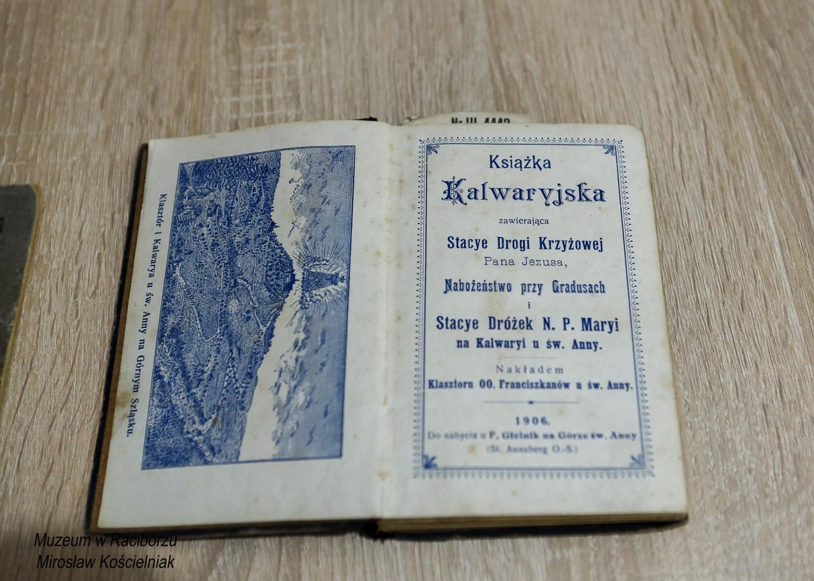 Zdjęcie w galerii na portalu naszraciborz.pl: Historia męki Chrystusa w sztuce ludowej. Spotkanie w raciborskim Muzeum wiadomości z regionu