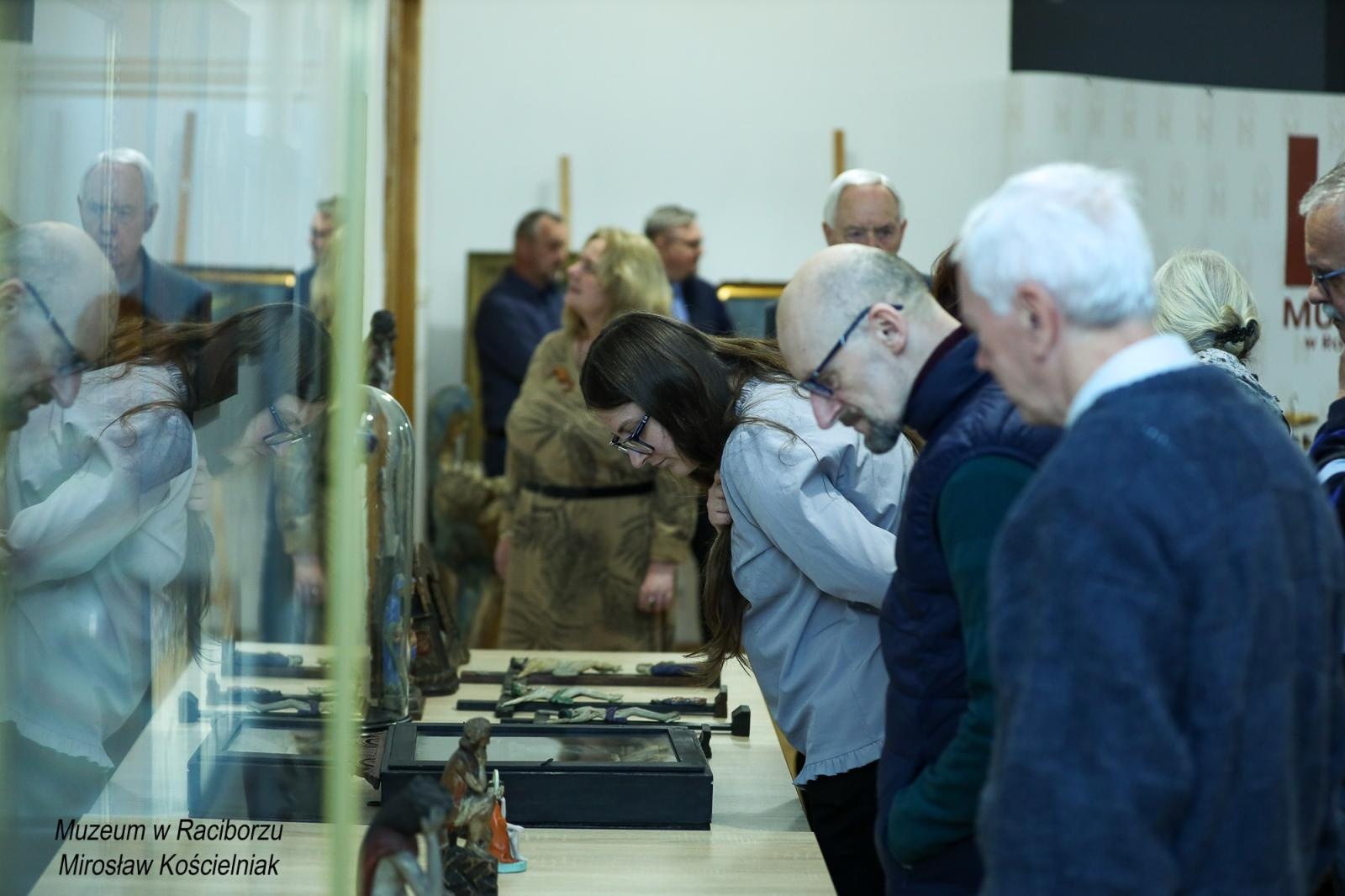 Zdjęcie w galerii na portalu naszraciborz.pl: Historia męki Chrystusa w sztuce ludowej. Spotkanie w raciborskim Muzeum wiadomości z regionu